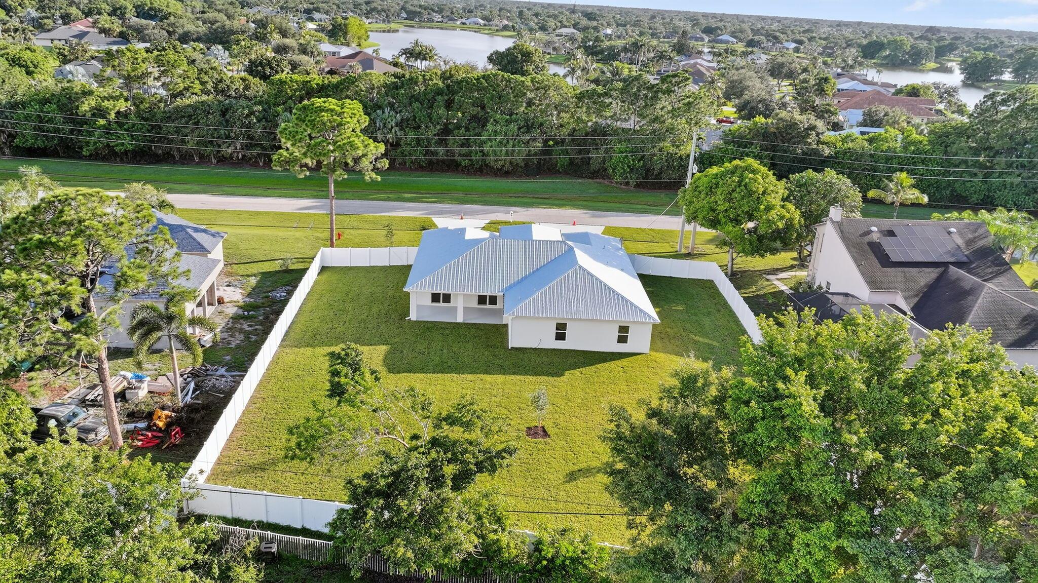 PORT ST LUCIE SECTION 37 - Residential