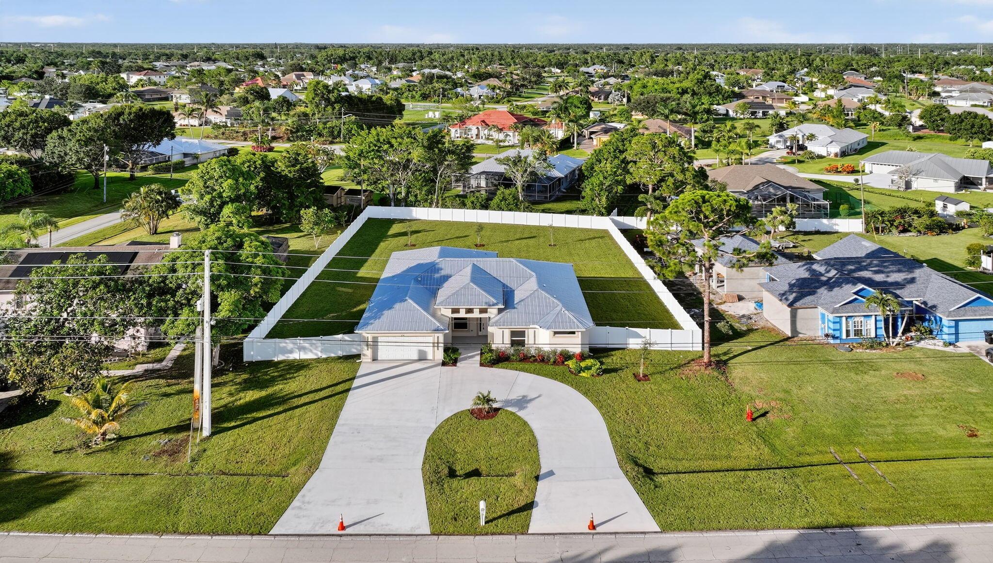 PORT ST LUCIE SECTION 37 - Residential