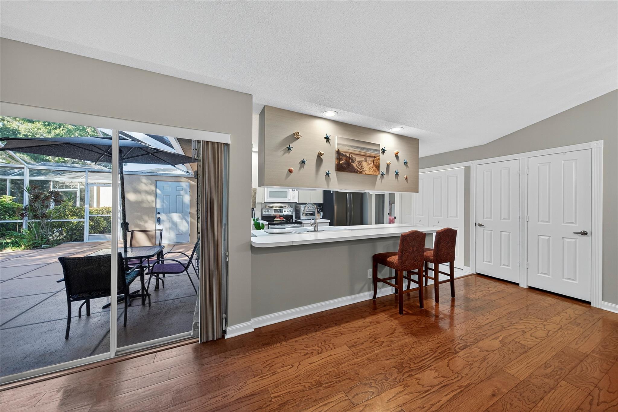 LAKE CATHERINE - Residential