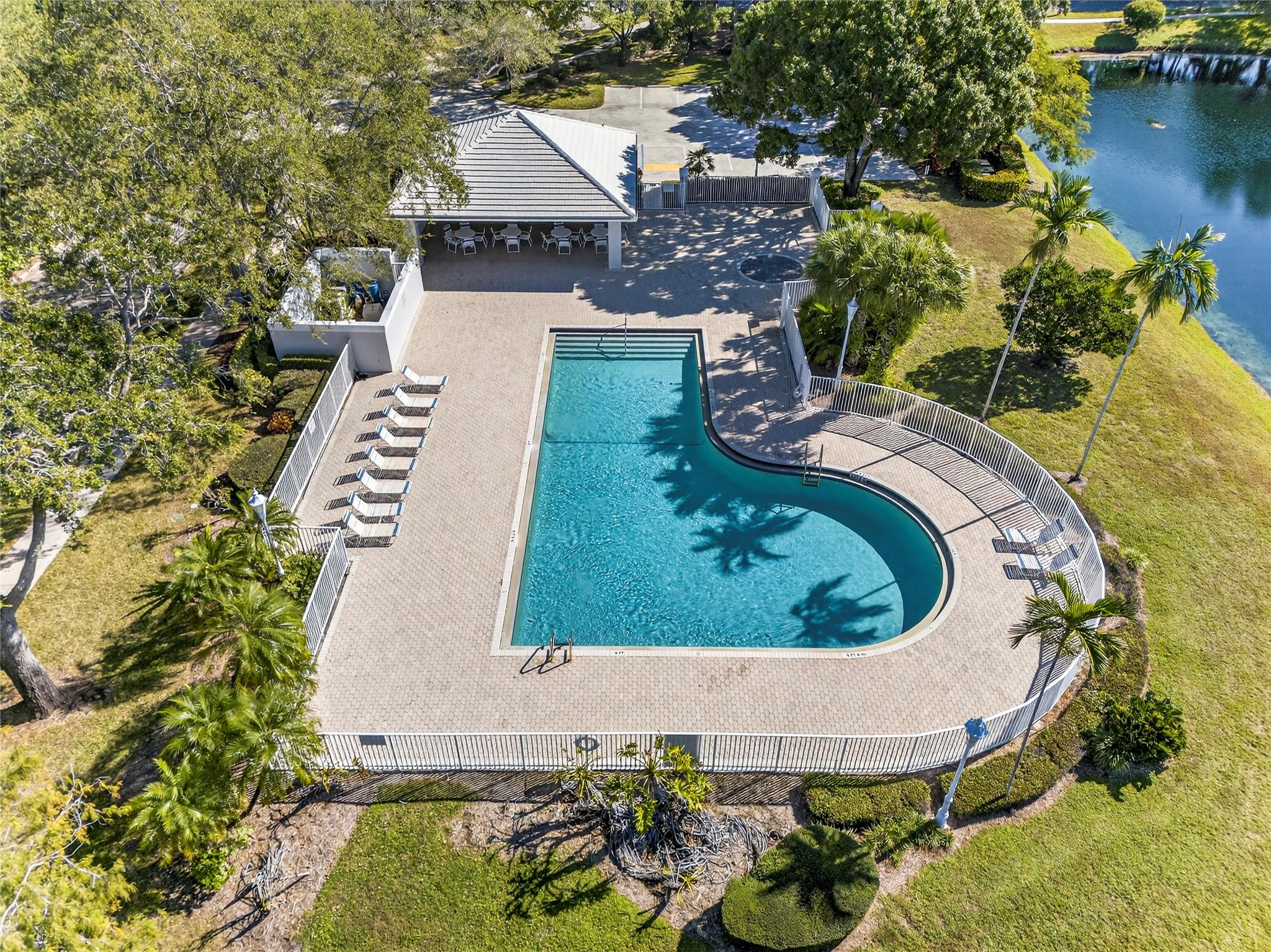 LAKE CATHERINE - Residential