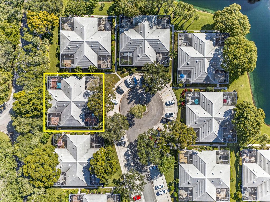 Photo of 3004 Lakemont Court, Palm Beach Gardens, FL 33403 (MLS # F10538305)