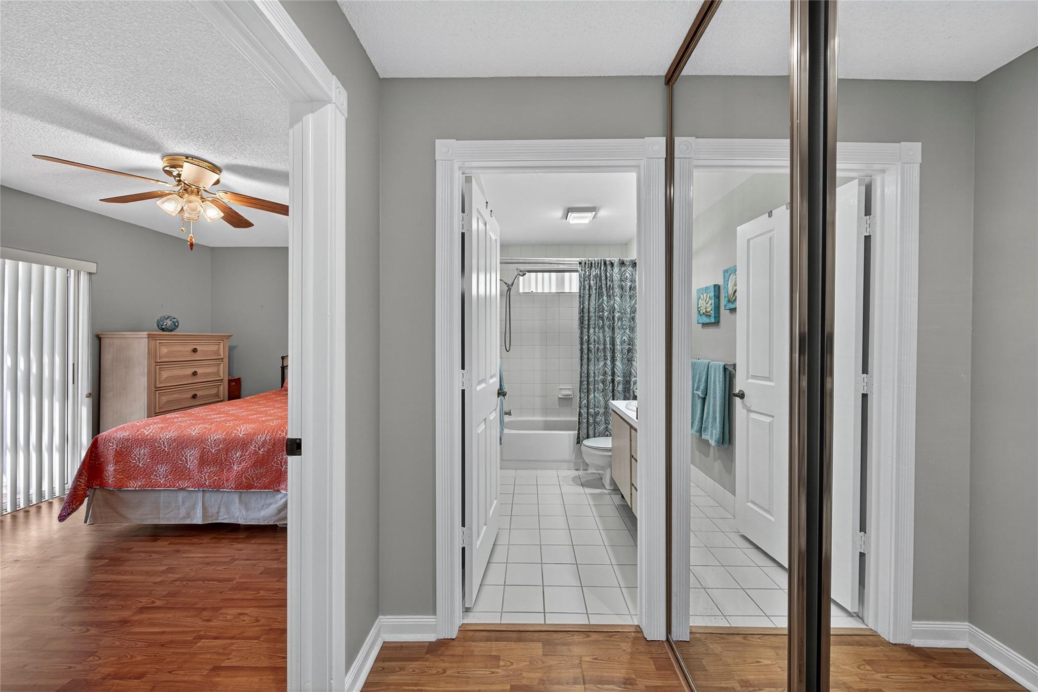 LAKE CATHERINE - Residential