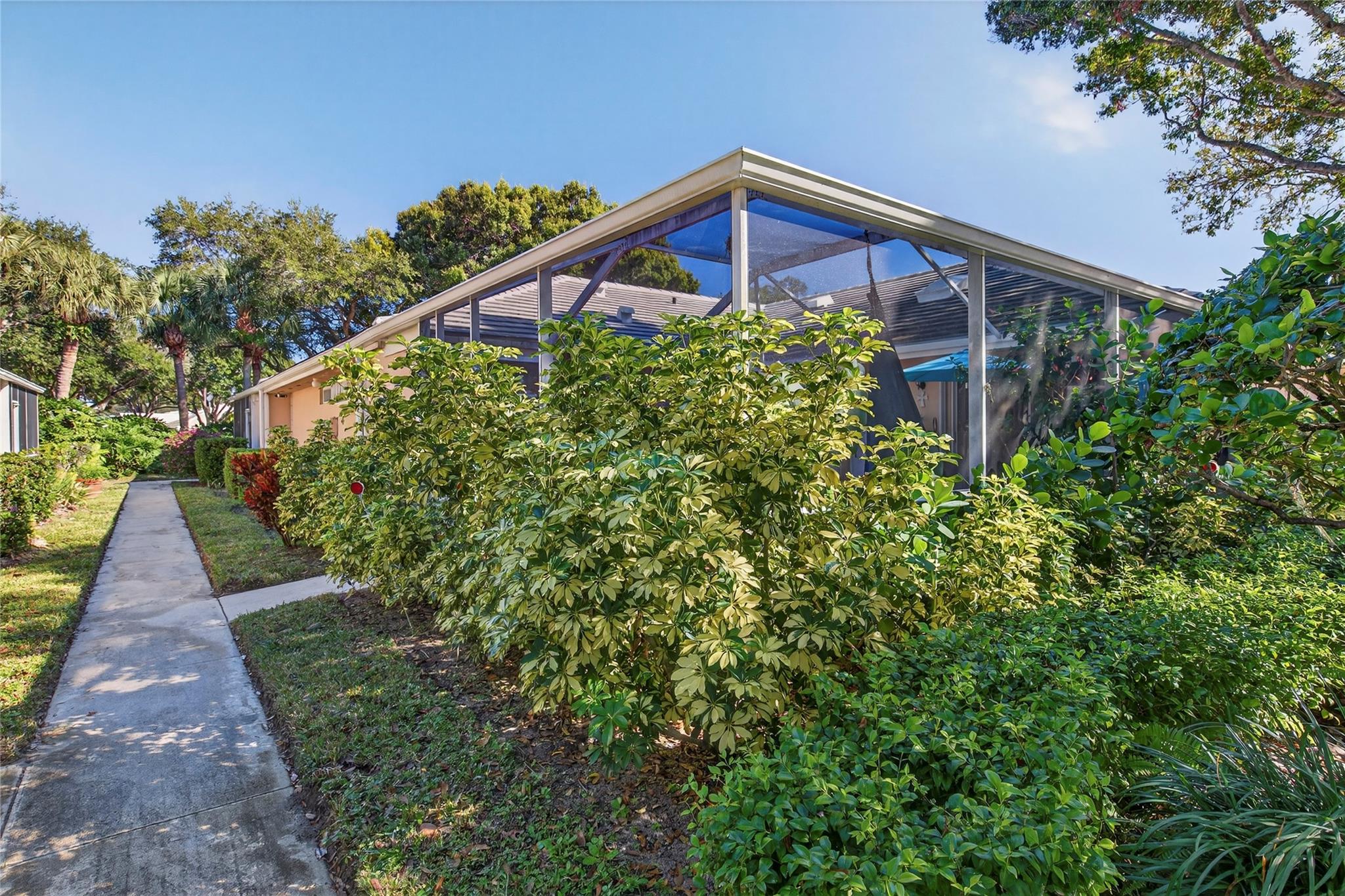 LAKE CATHERINE - Residential