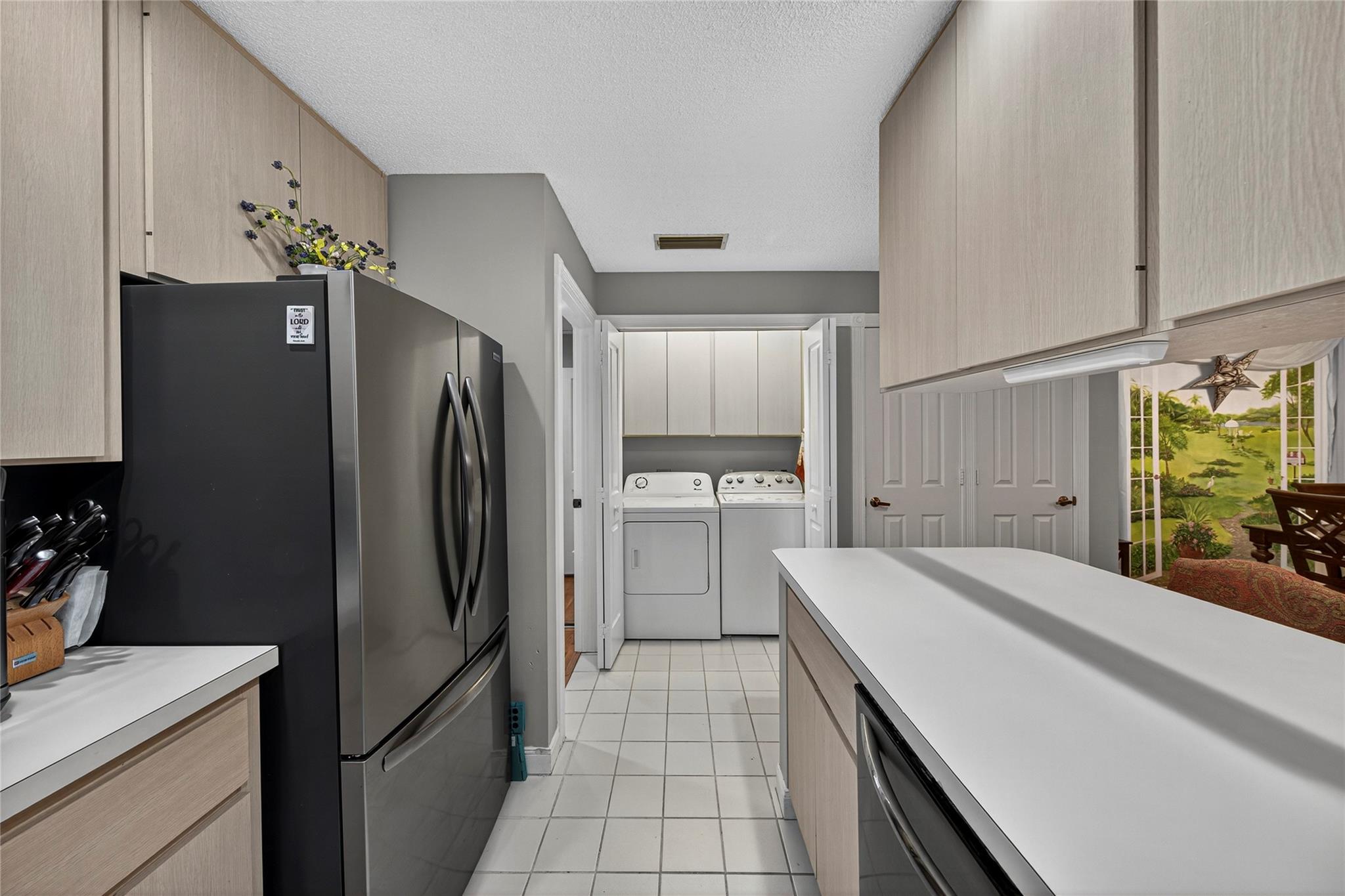 LAKE CATHERINE - Residential