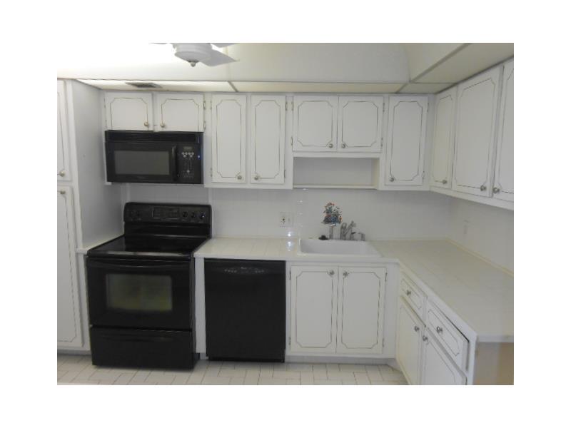 PALM-AIRE COUNTRY CLUB 2 - Residential