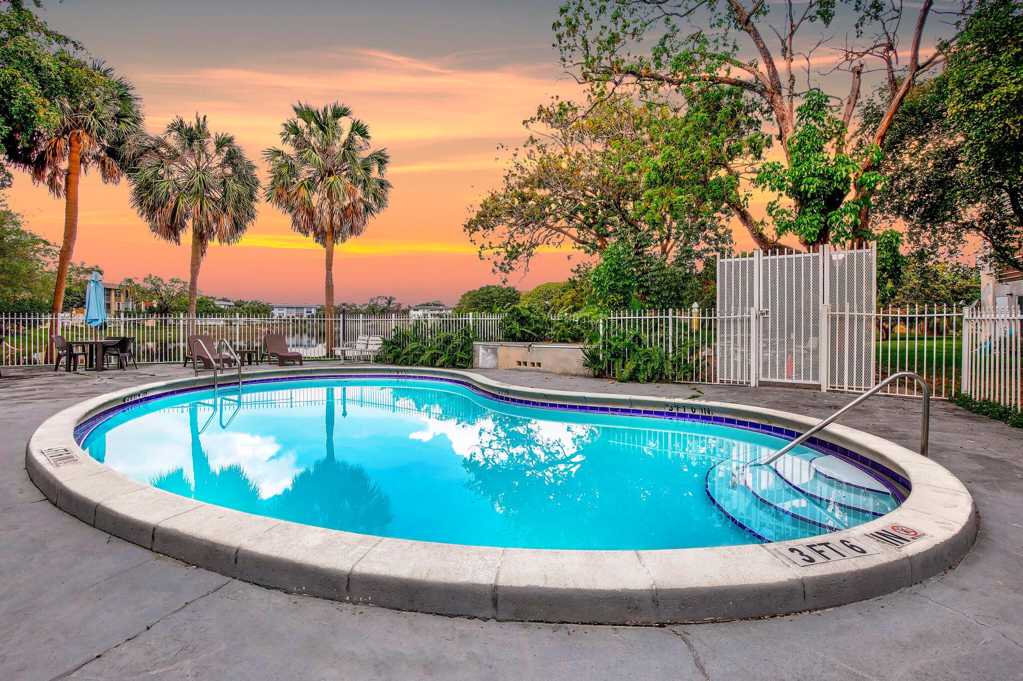 LAKEVIEW SOUTH CONDO - Residential