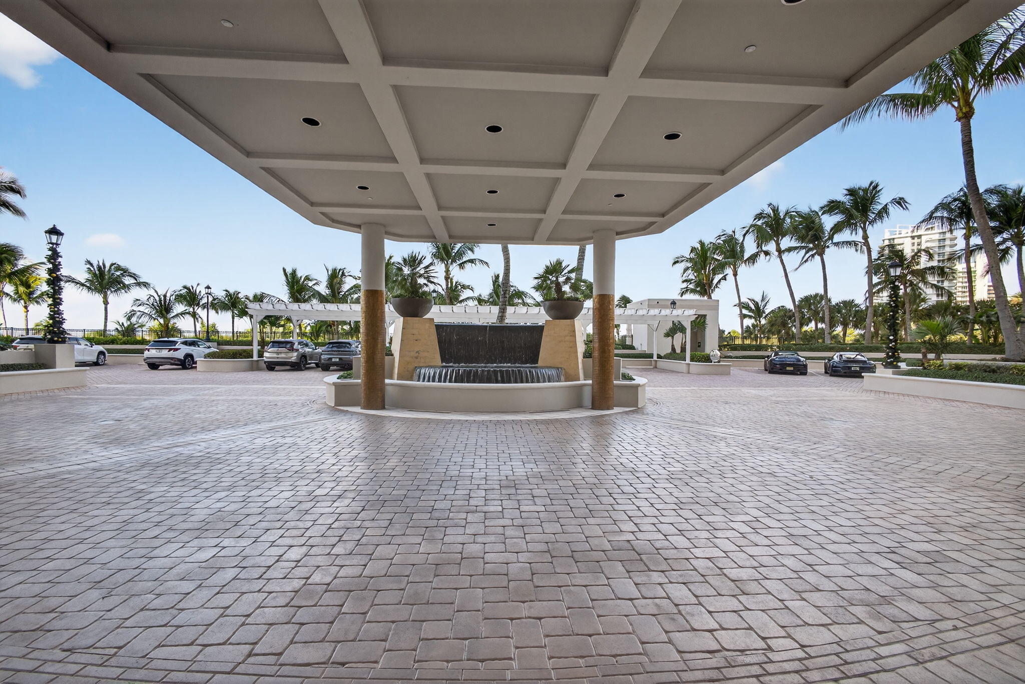 2700 NORTH OCEAN CONDO - Residential