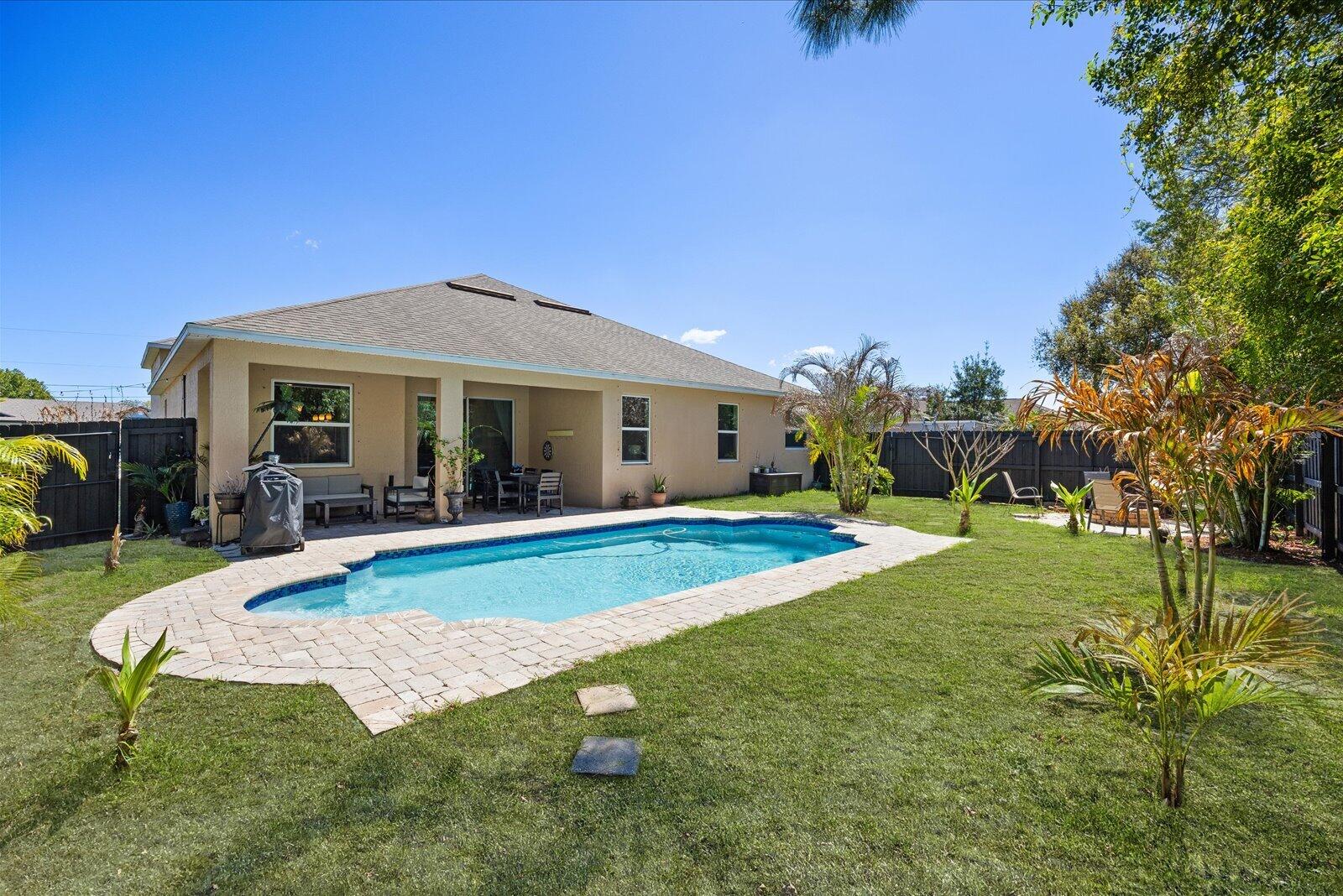 PORT ST LUCIE SECTION 46 1ST REPLAT - Residential