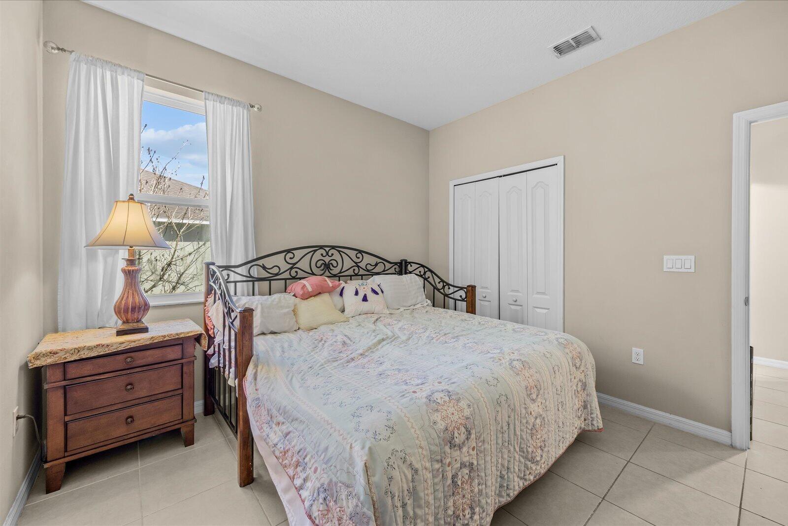 PORT ST LUCIE SECTION 46 1ST REPLAT - Residential