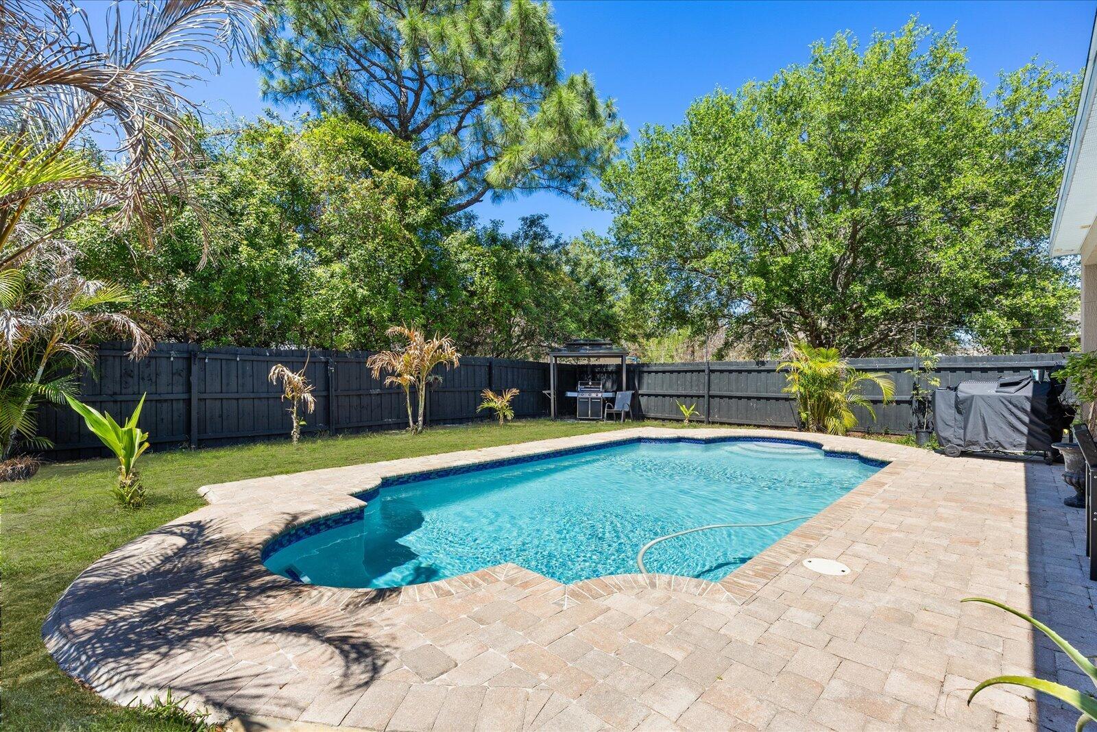 PORT ST LUCIE SECTION 46 1ST REPLAT - Residential