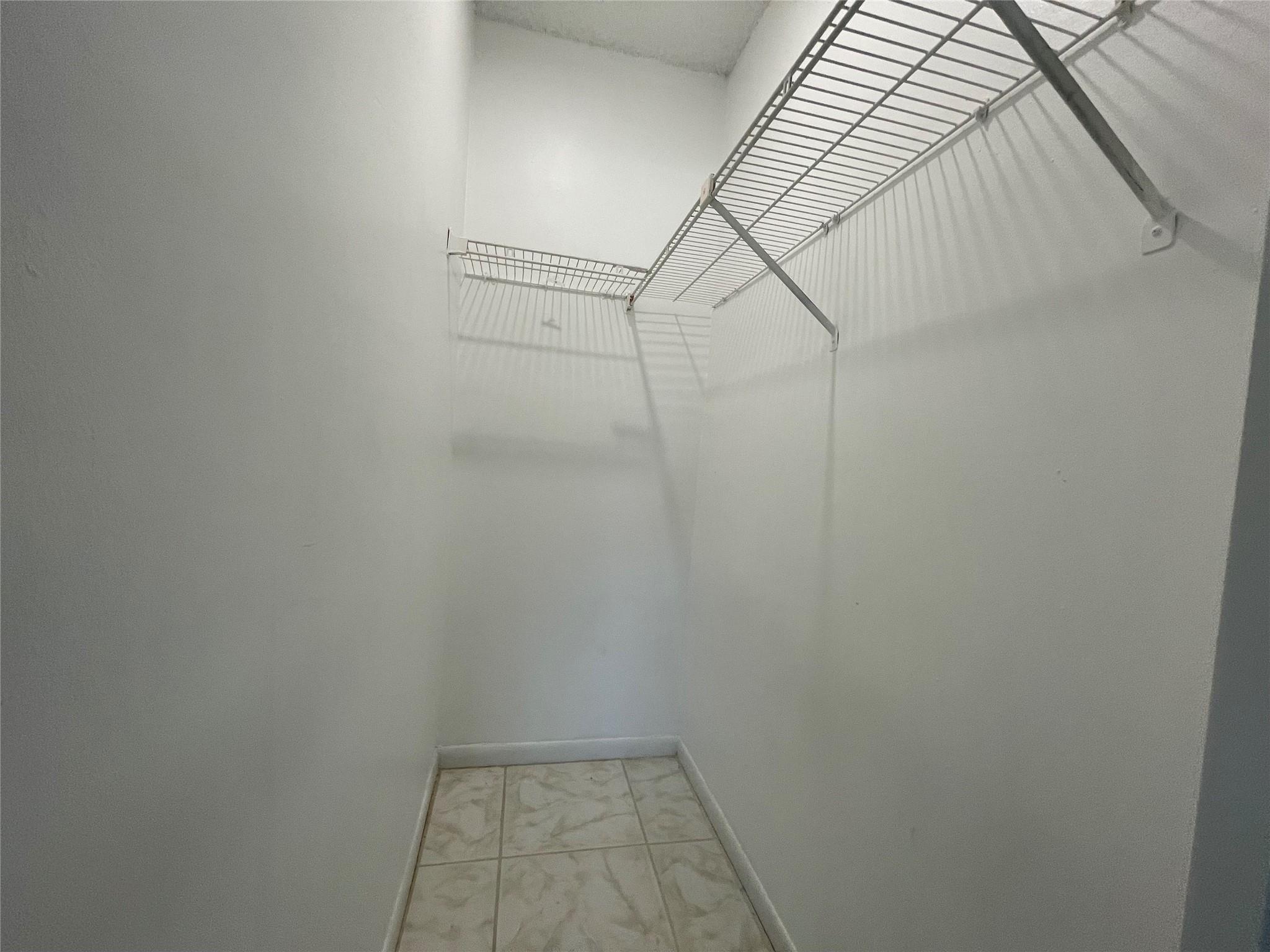 Shaker Woods Village - Residential Lease