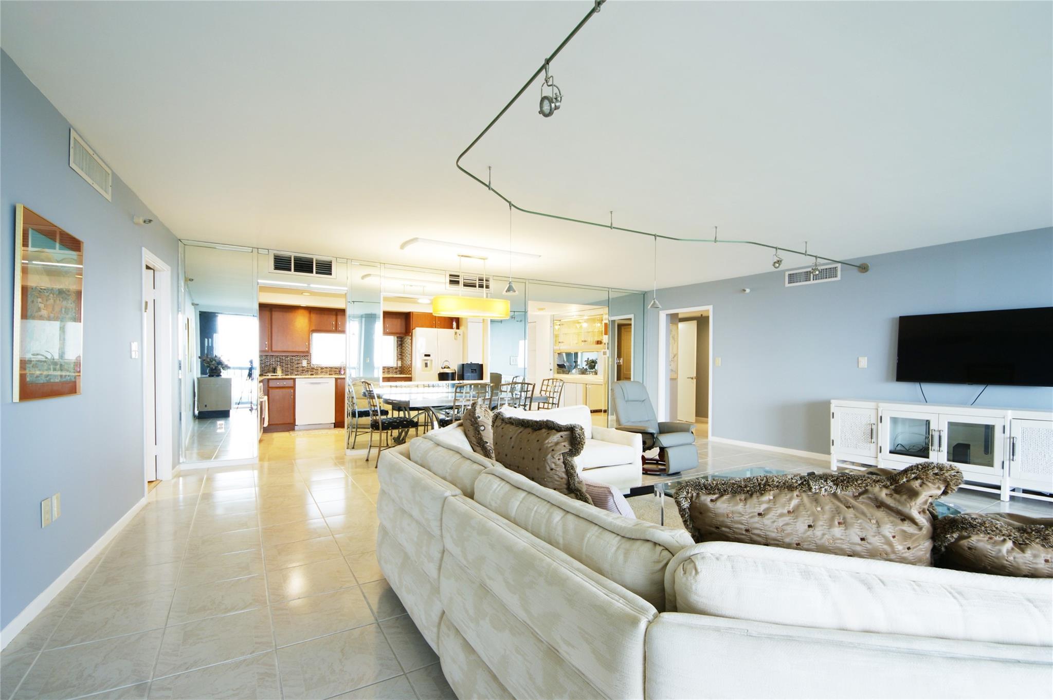 The Envoy - Residential Lease