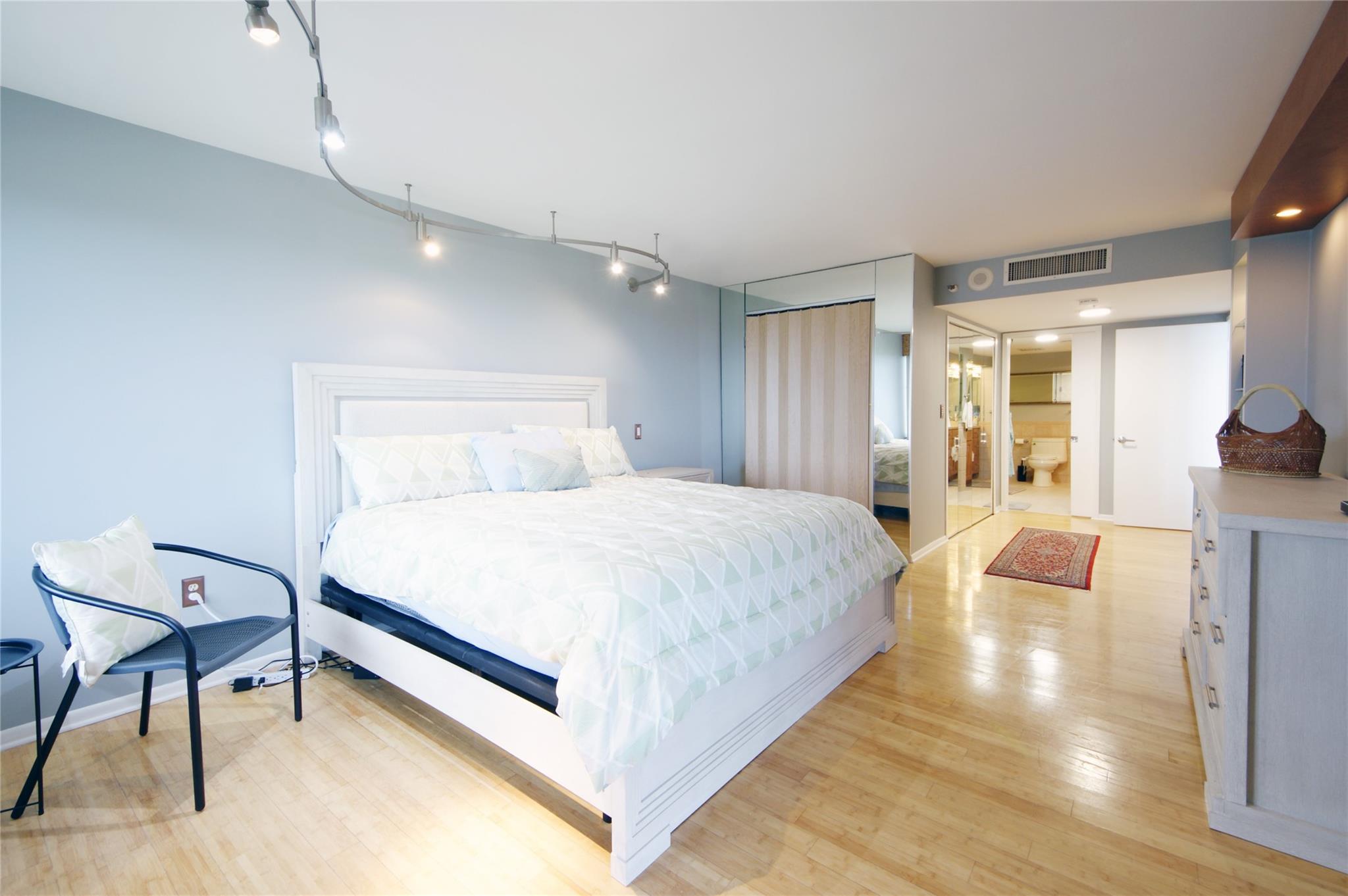 The Envoy - Residential Lease