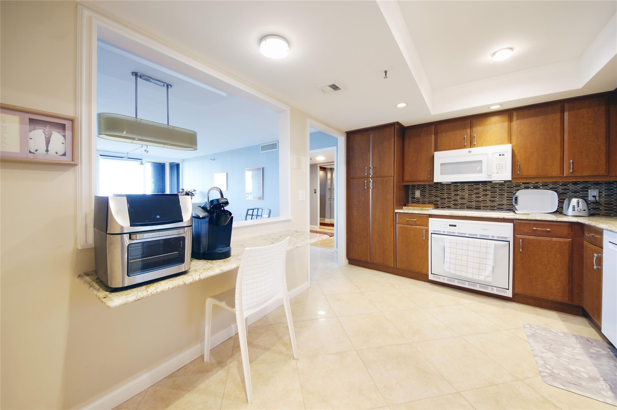 The Envoy - Residential Lease