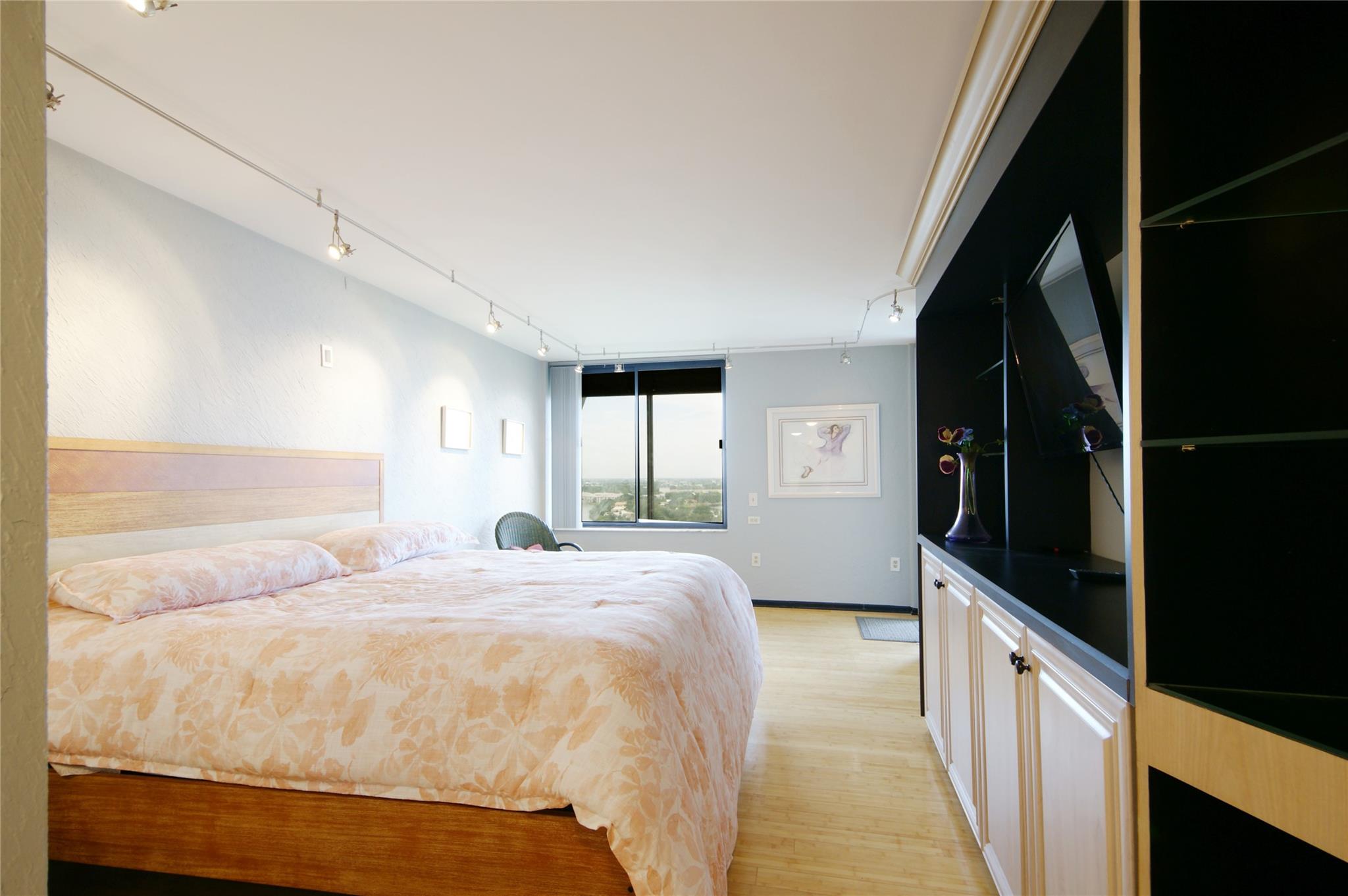 The Envoy - Residential Lease