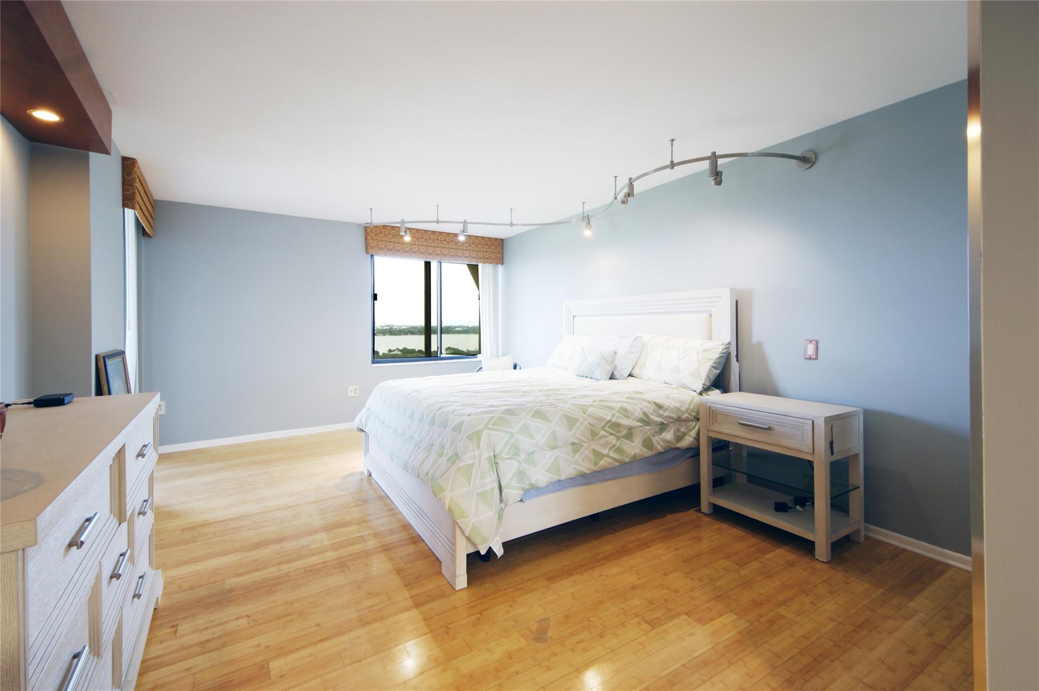 The Envoy - Residential Lease