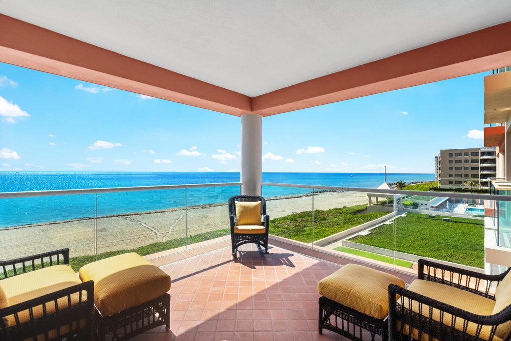 Photo of 2 N Breakers Row #N32, Palm Beach, FL 33480 (MLS # B26047890)
