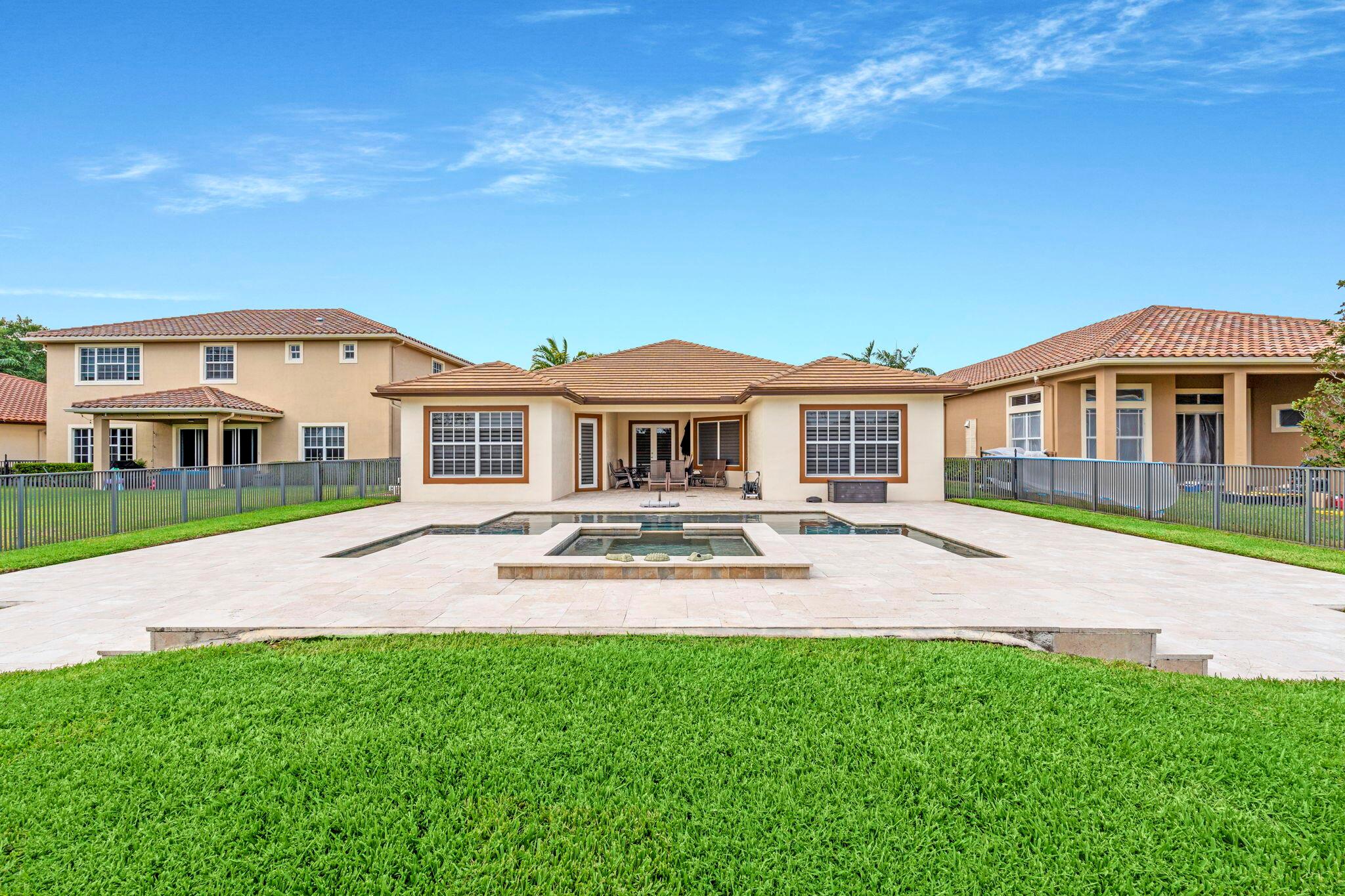 Miralago - Residential