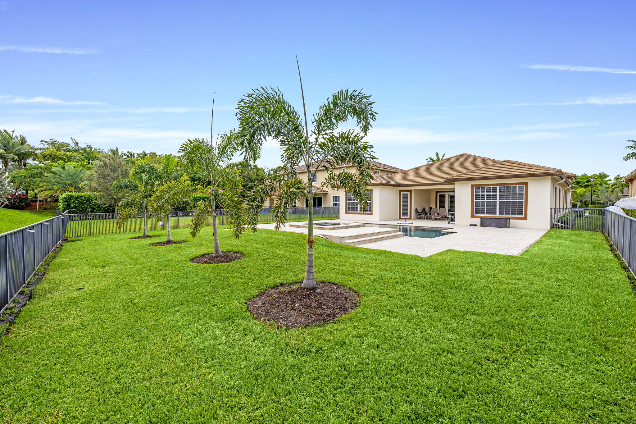 Miralago - Residential