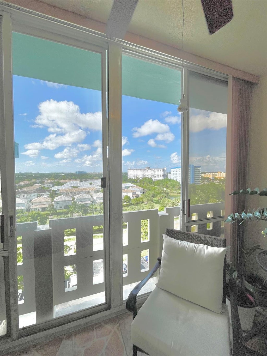 Photo of 4330 Hillcrest Drive #1008, Hollywood, FL 33021 (MLS # F10451987)