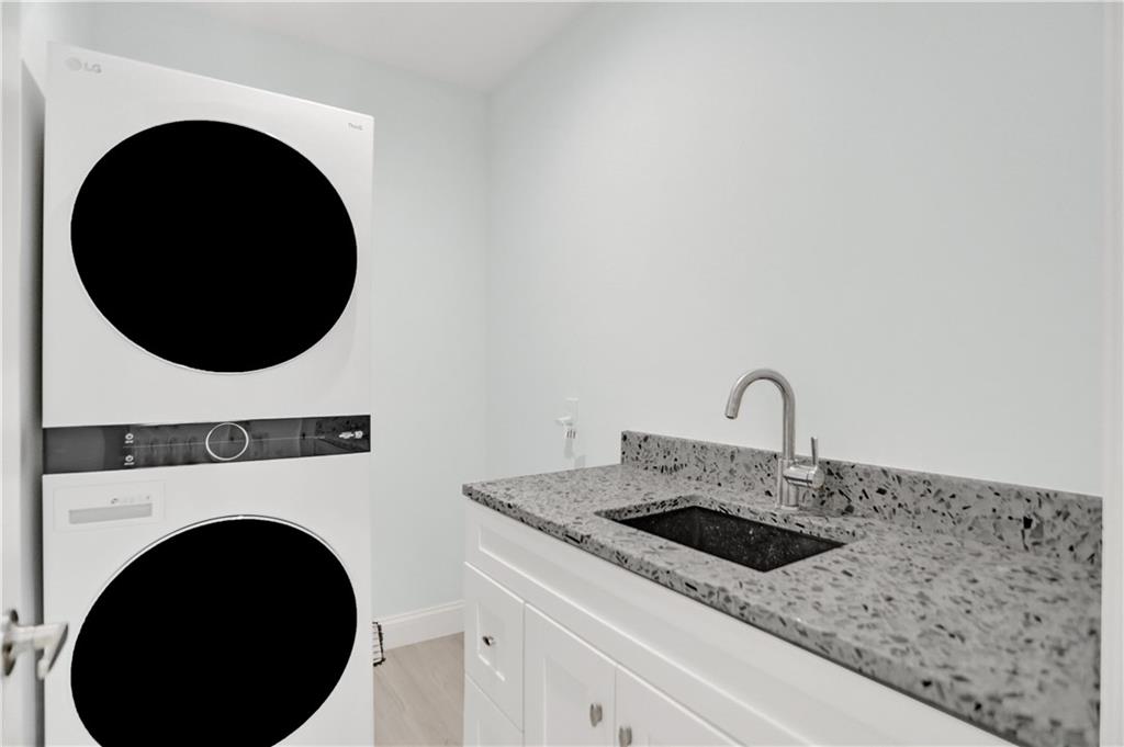 Harbour Heights Add 35-21 - Residential