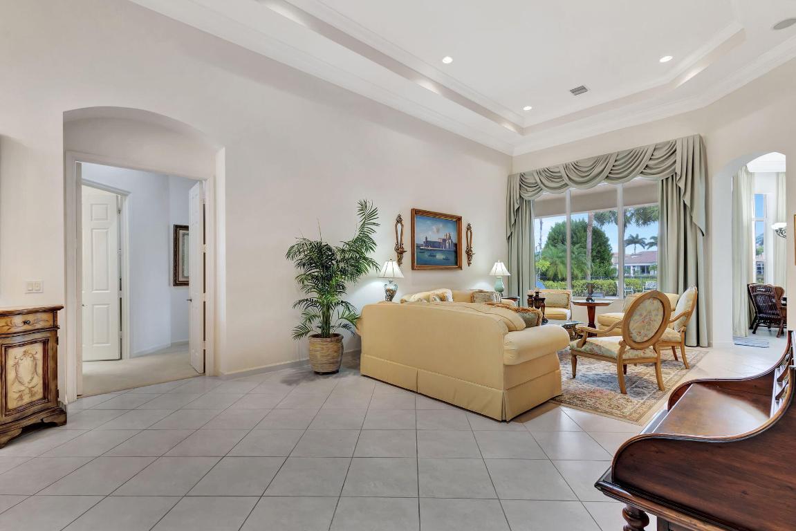 MIRASOL PAR 23 - Residential Lease