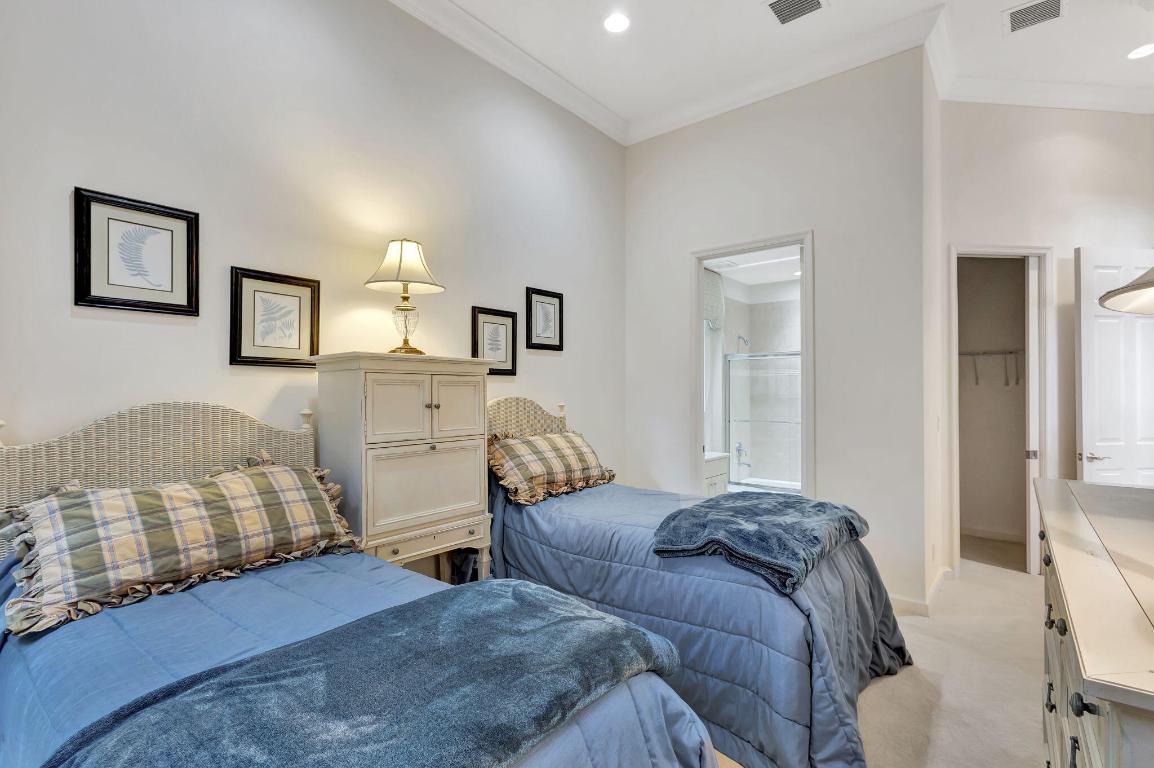 MIRASOL PAR 23 - Residential Lease