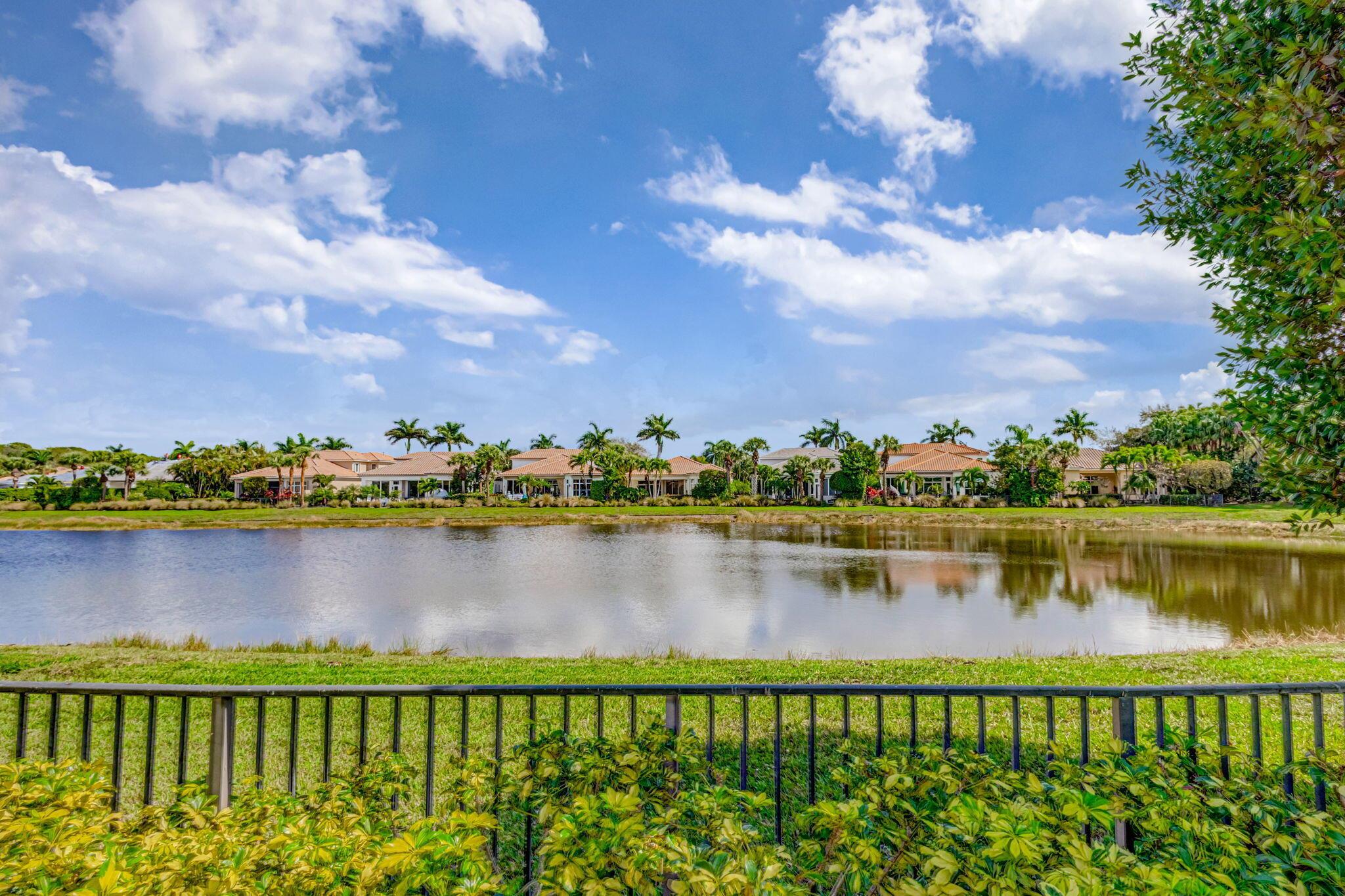 MIRASOL PAR 23 - Residential Lease