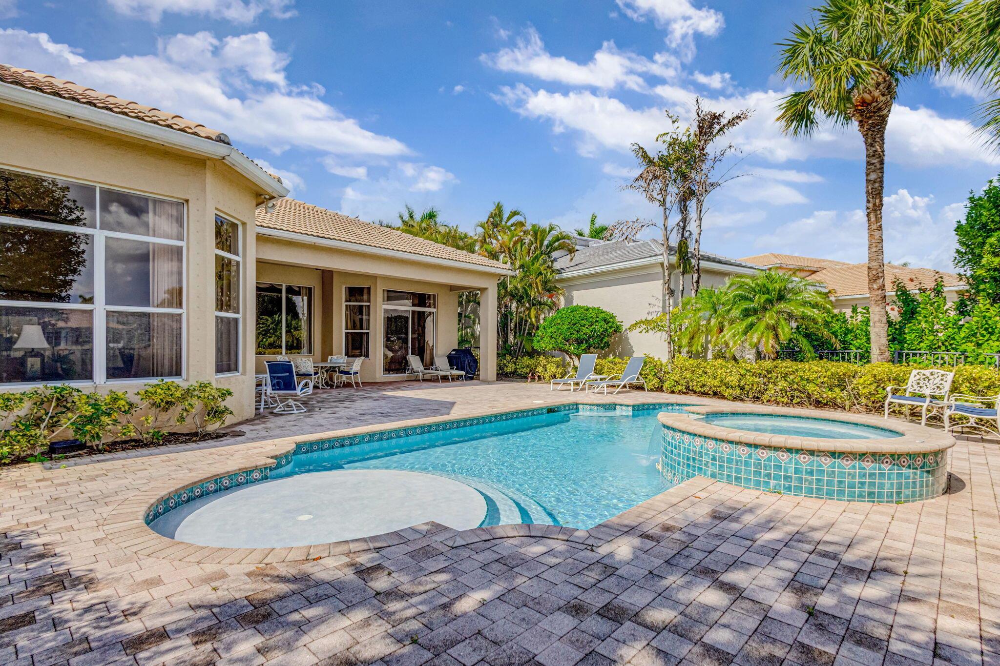 MIRASOL PAR 23 - Residential Lease