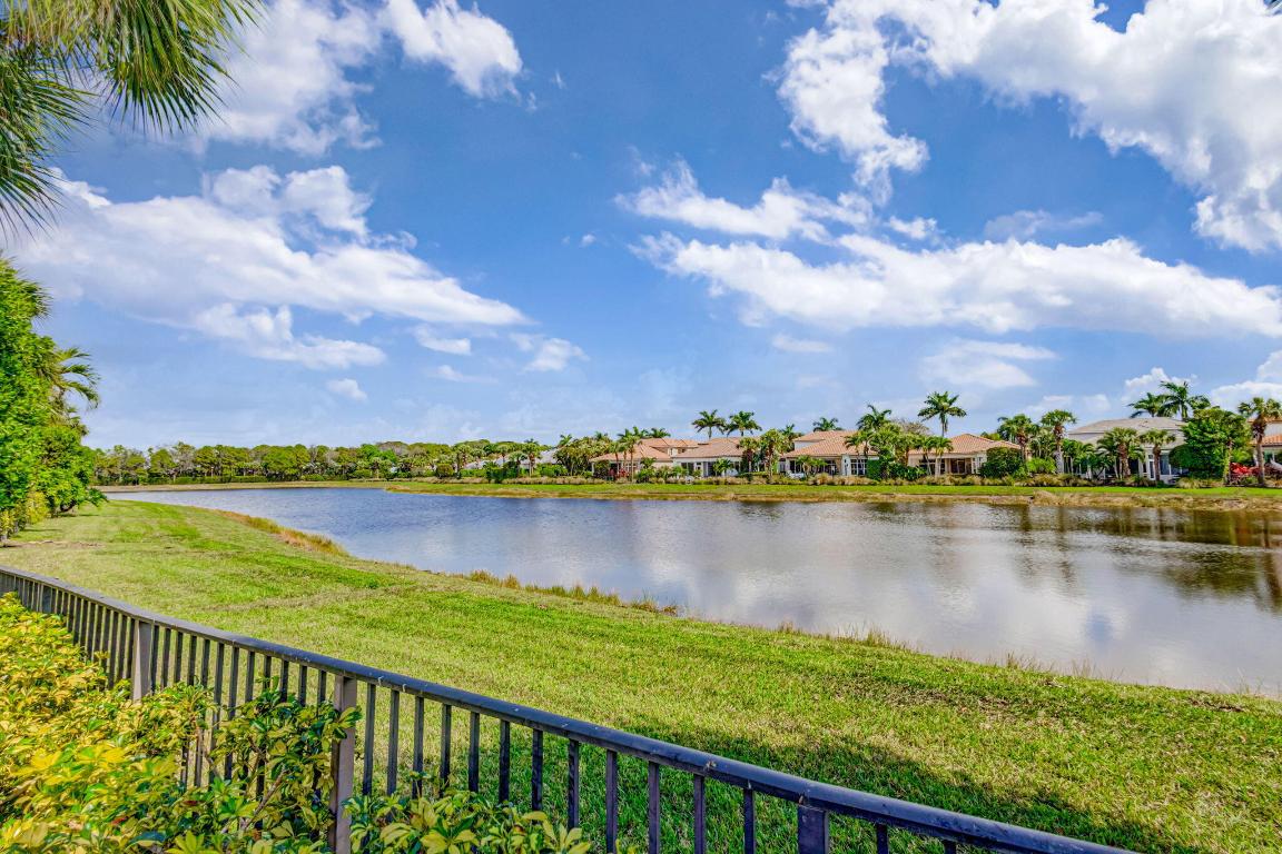 MIRASOL PAR 23 - Residential Lease