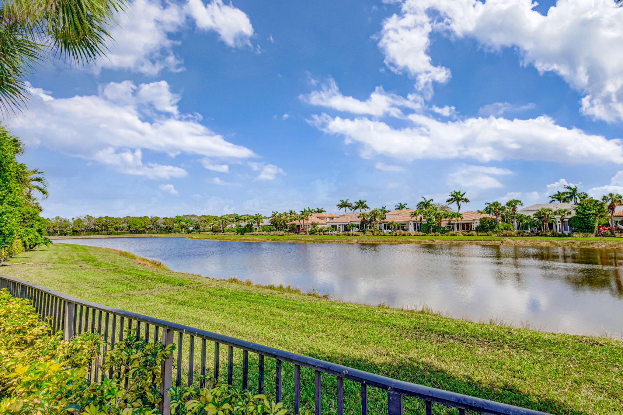 MIRASOL PAR 23 - Residential Lease