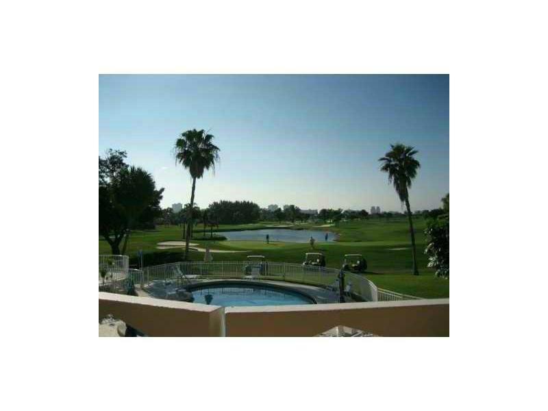 COUNTRY CLUB TERRACE - Residential