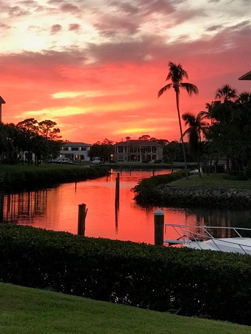 Photo of 1301 Seafarer Circle Cir #204, Jupiter, FL 33477 (MLS # R10727573)