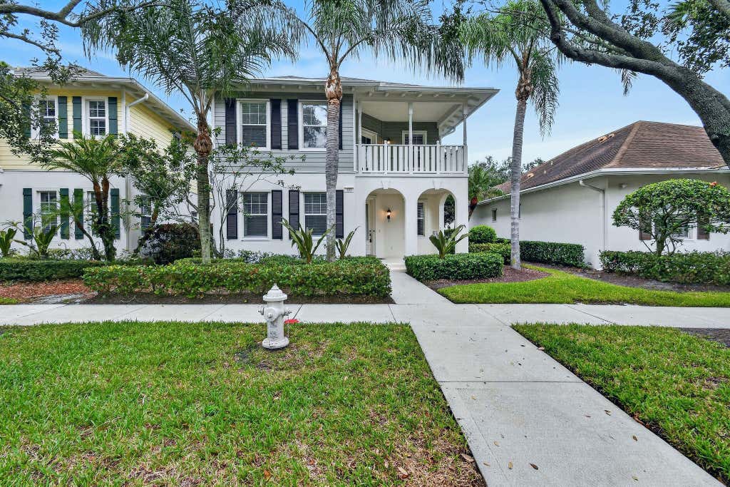 Photo of 303 Caravelle Drive, Jupiter, FL 33458 (MLS # B26061229)