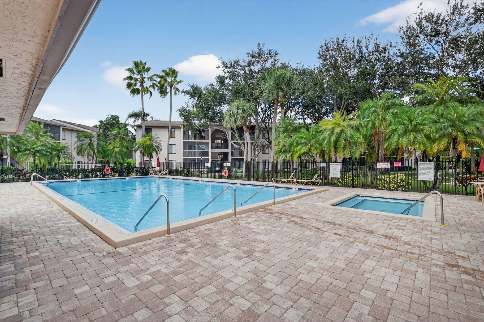 CHARTER CLUB OF PALM BEACH CONDO - Residential Lease