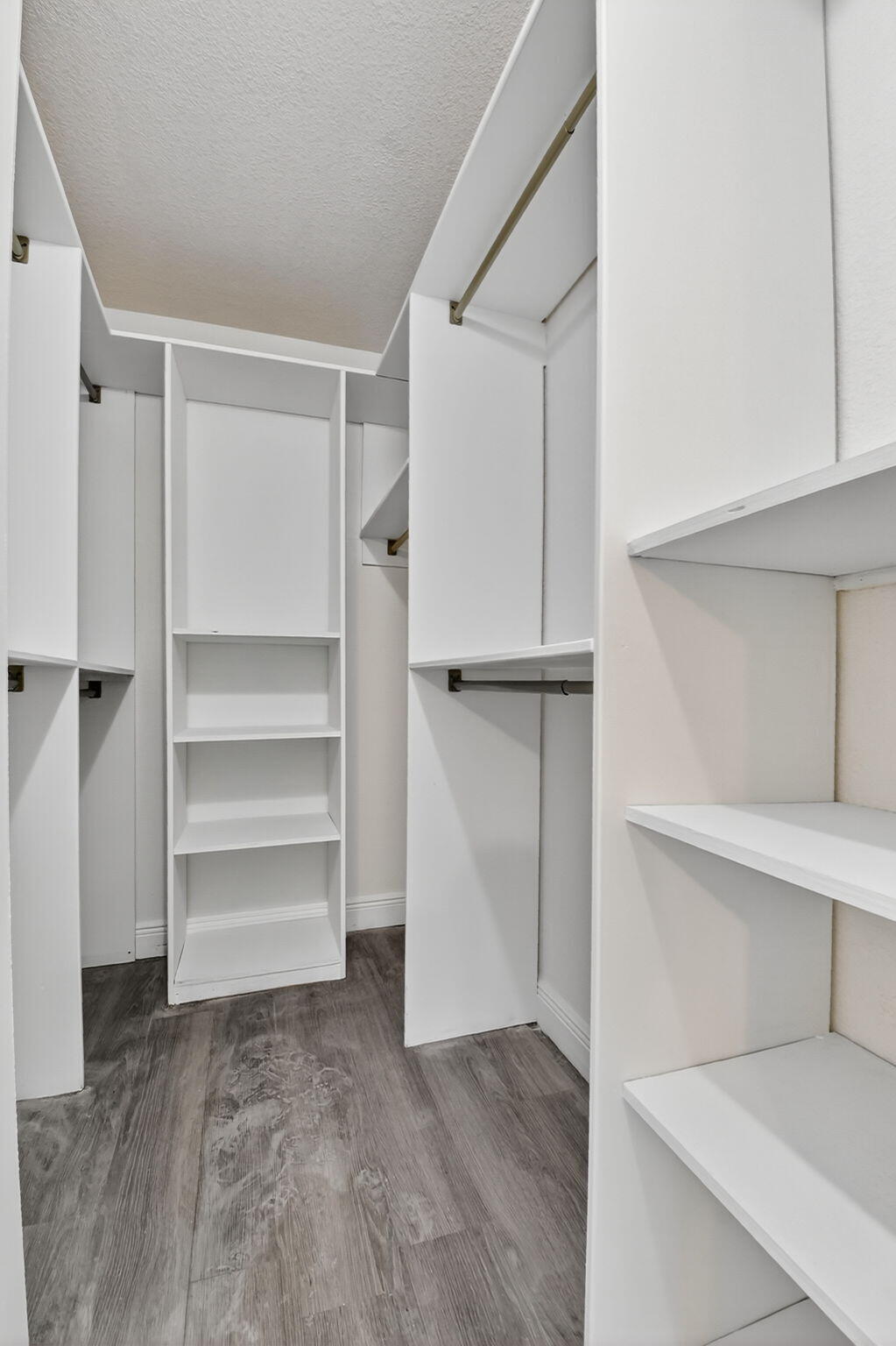 CHARTER CLUB OF PALM BEACH CONDO - Residential Lease