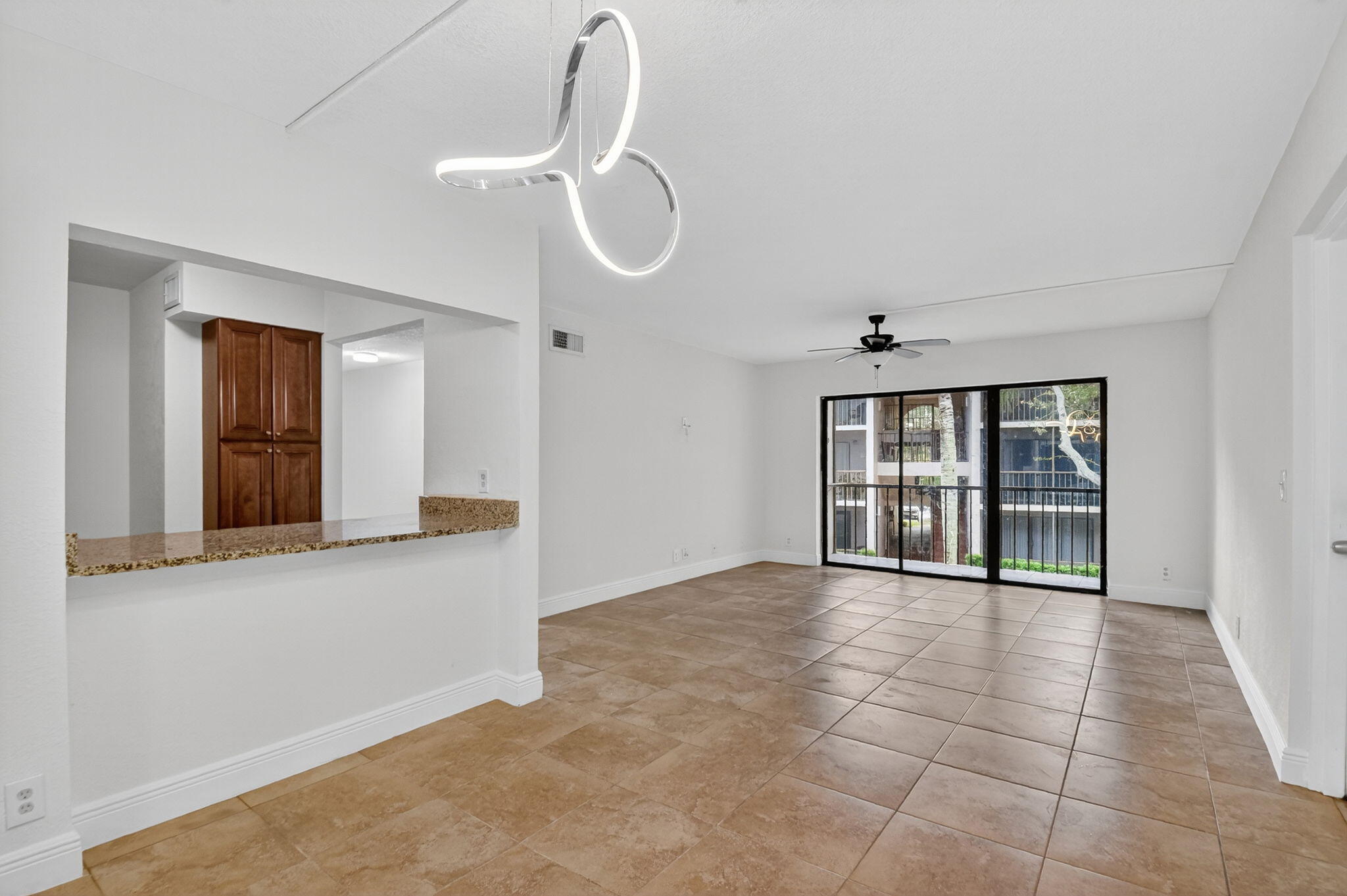 CHARTER CLUB OF PALM BEACH CONDO - Residential Lease