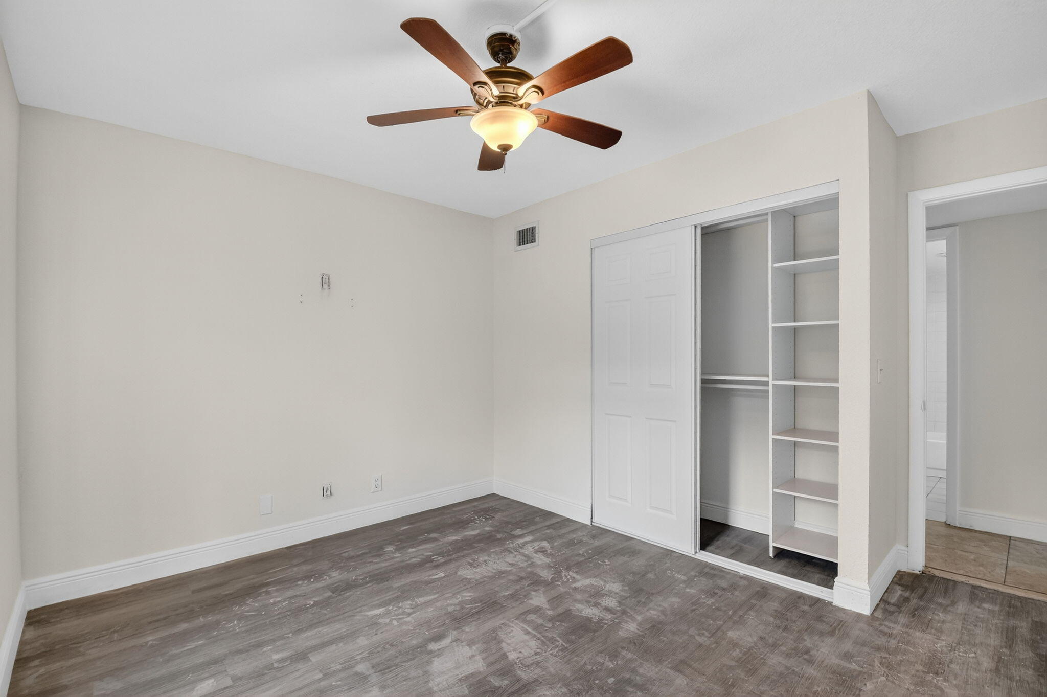 CHARTER CLUB OF PALM BEACH CONDO - Residential Lease