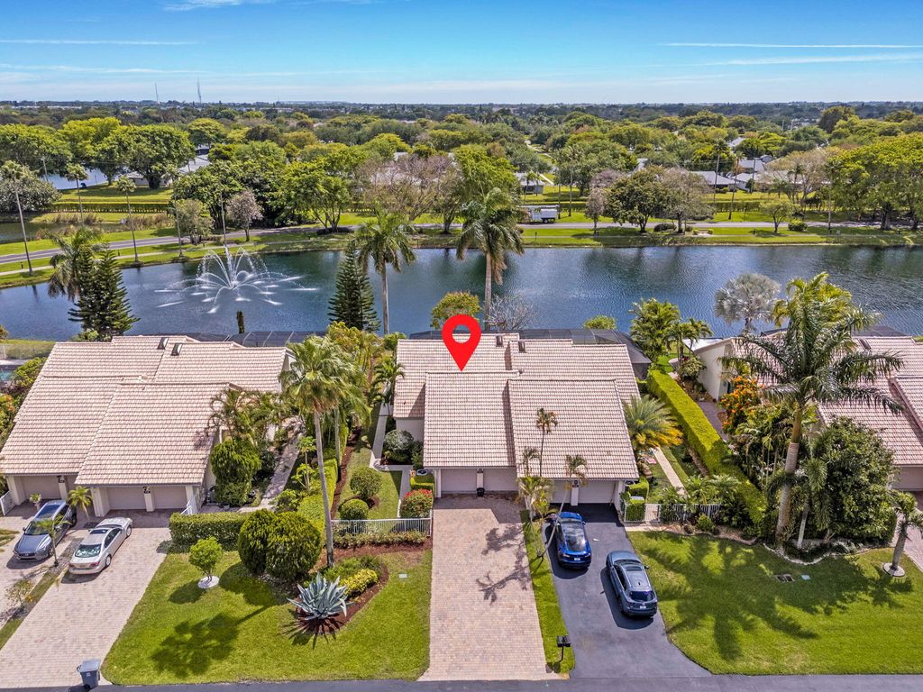 Photo of 9722 Erica Court, Boca Raton, FL 33496 (MLS # B26012831)