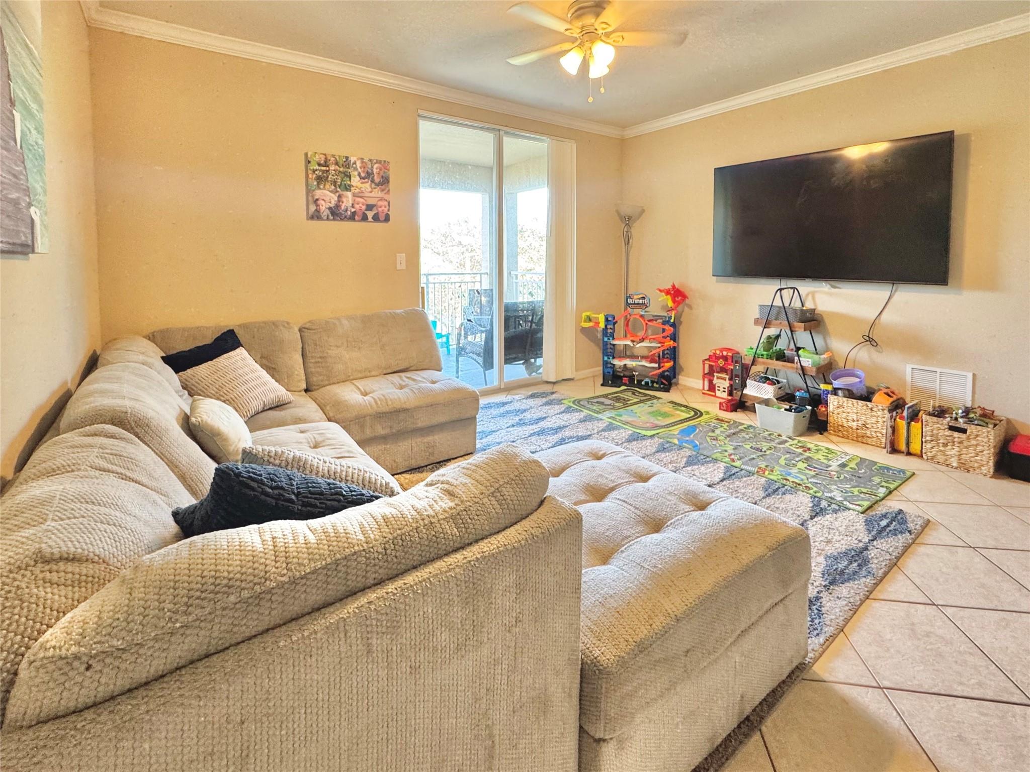 6510 Emerald Dunes Dr 301