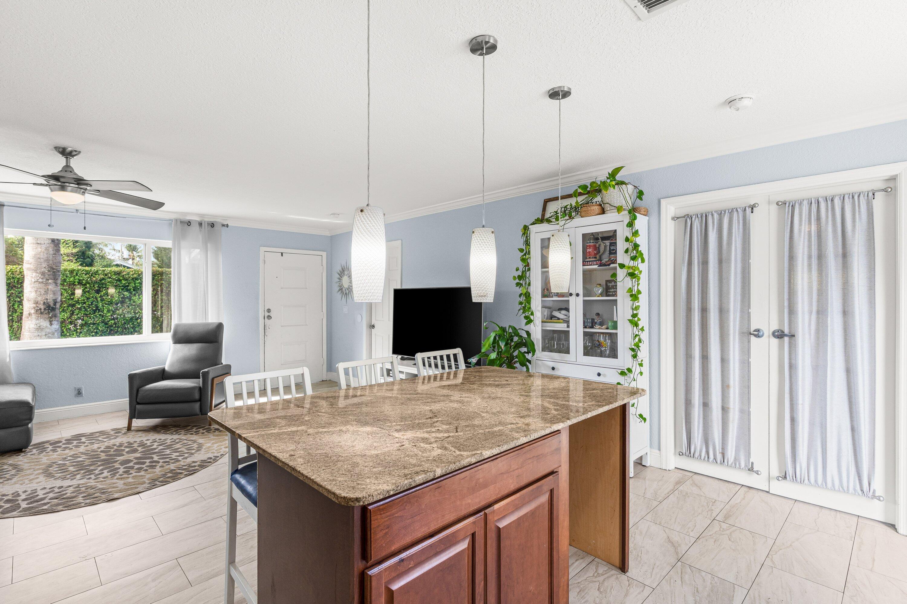 SEACREST ESTATES - Residential