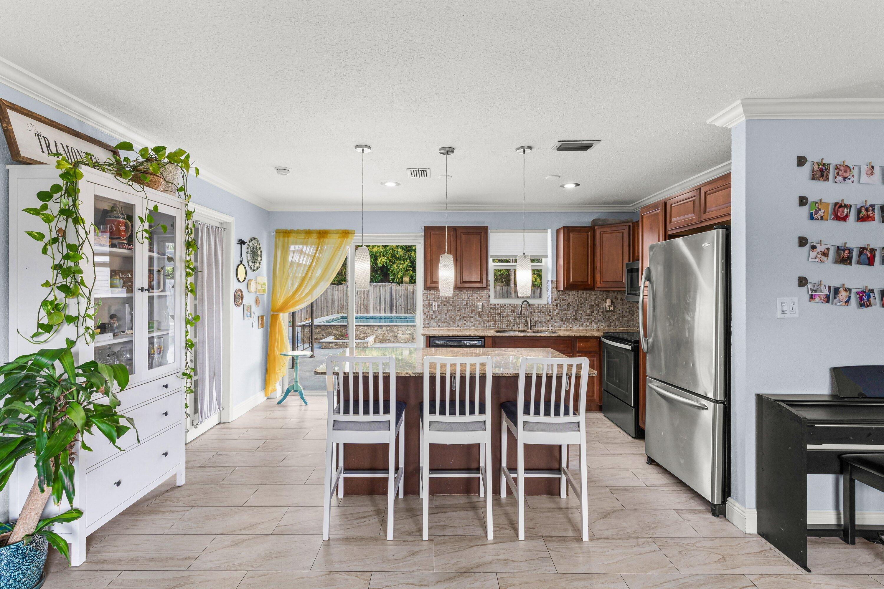 SEACREST ESTATES - Residential