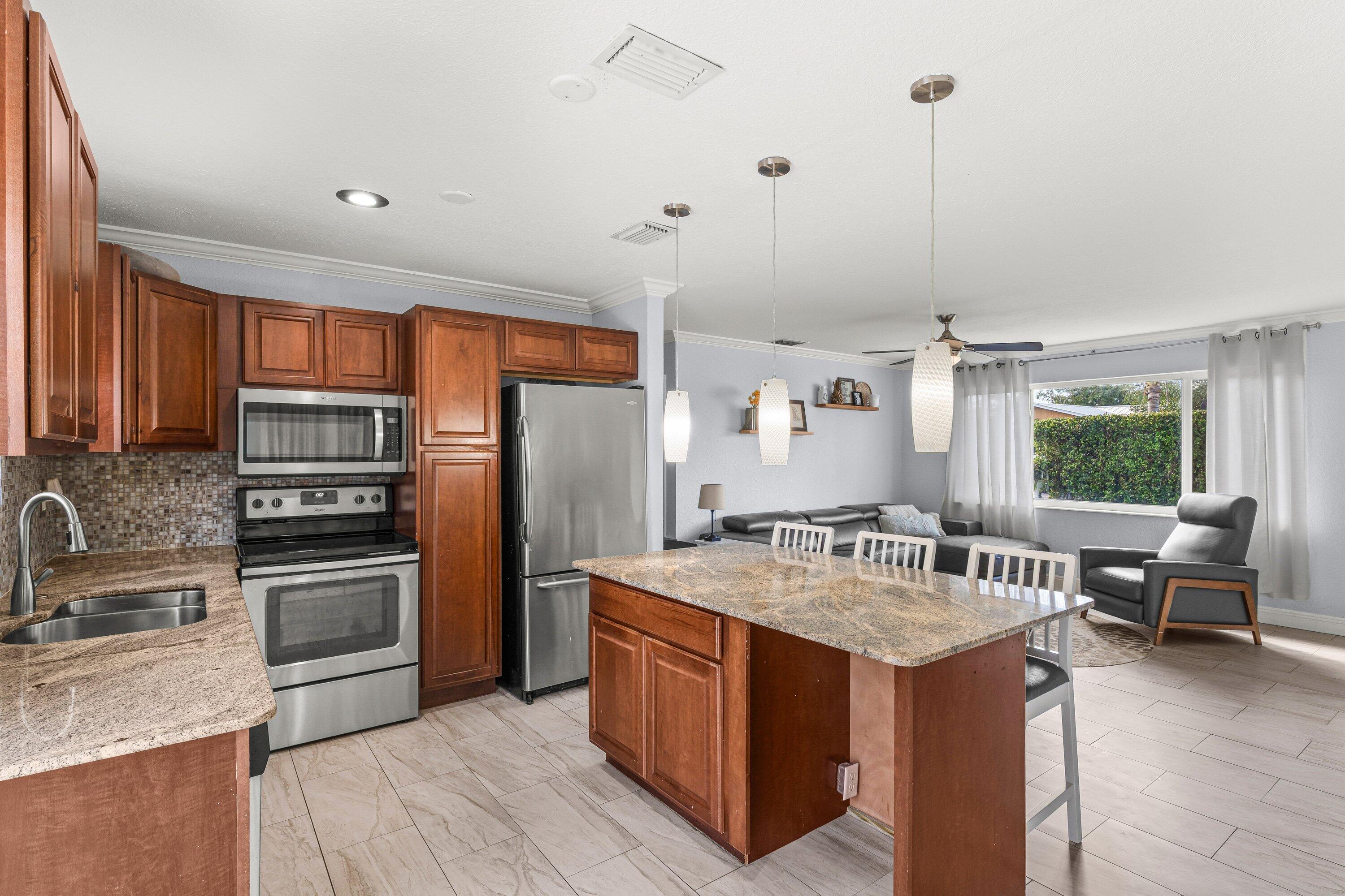 SEACREST ESTATES - Residential