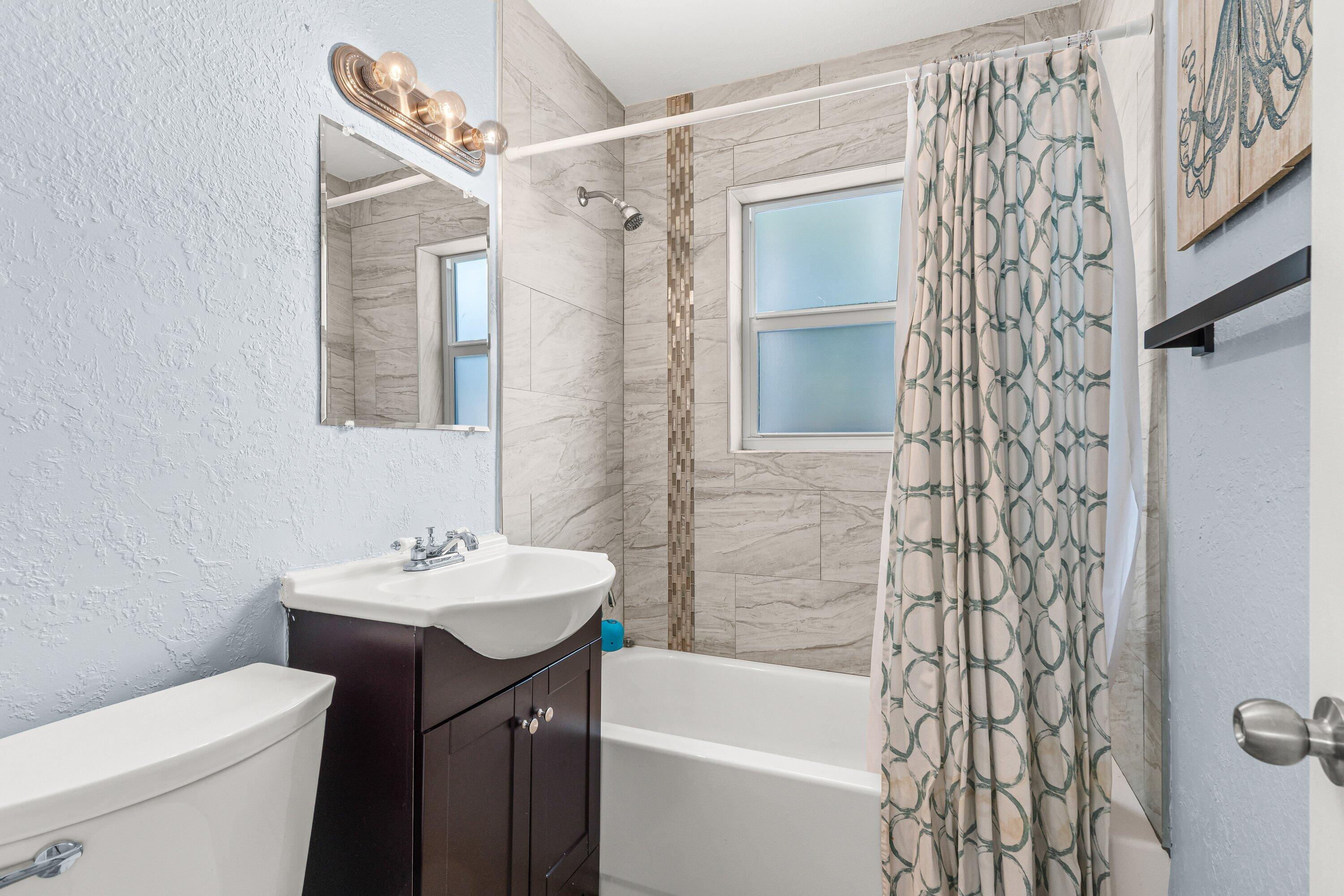 SEACREST ESTATES - Residential