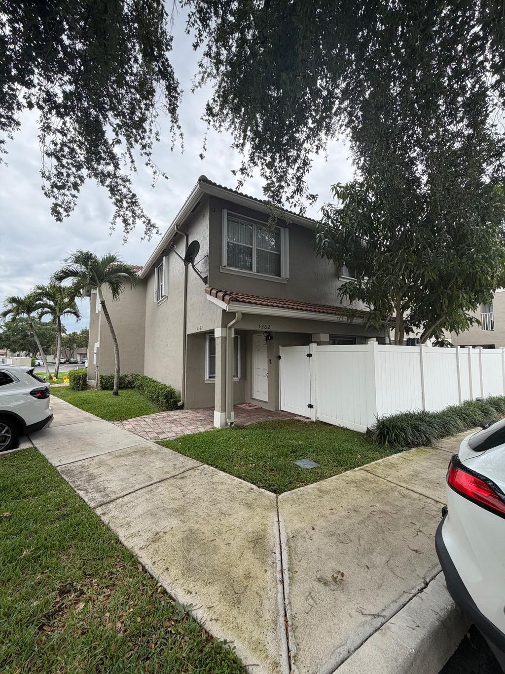 Photo of 5362 SW 125th Avenue, Miramar, FL 33027 (MLS # B26024204)