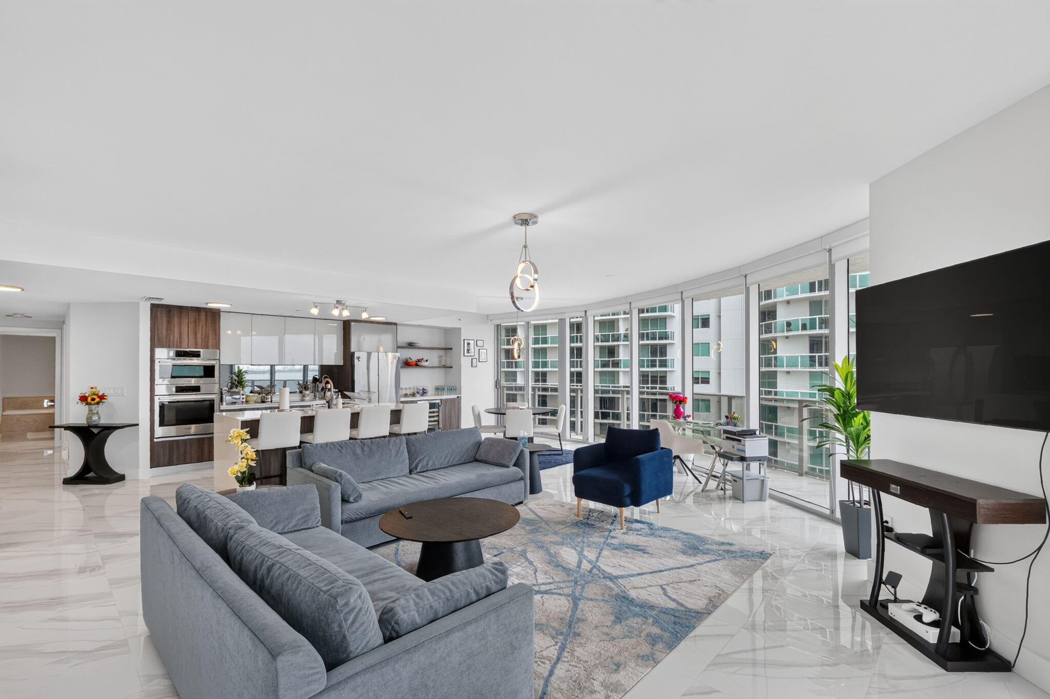 488 NE 18th Street 1515