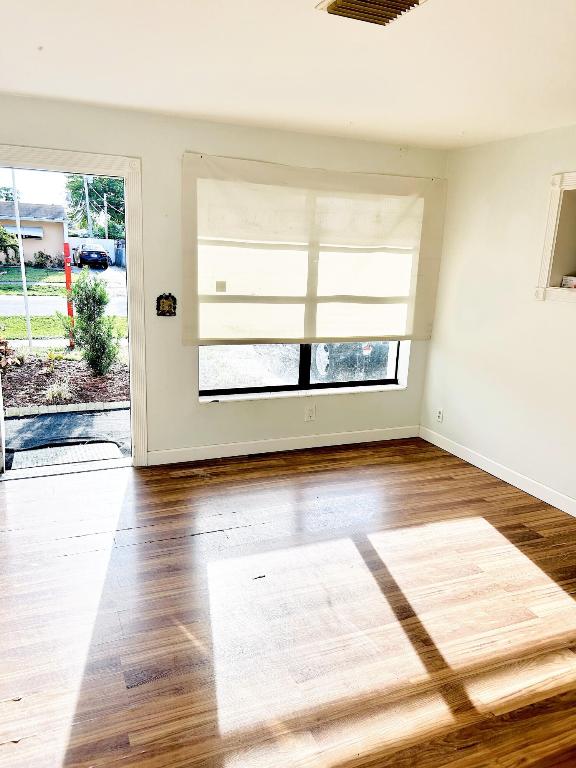 PALM BEACH SQUARE UNIT 2 - Residential