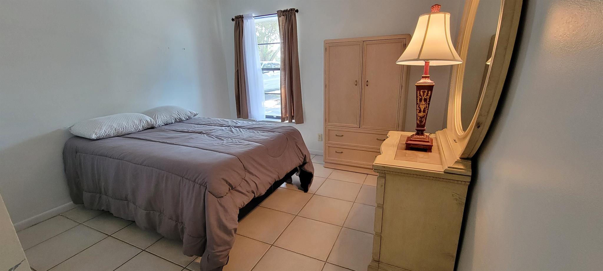 SOUTH SHORE 3 OF WELLINGT - Residential Lease