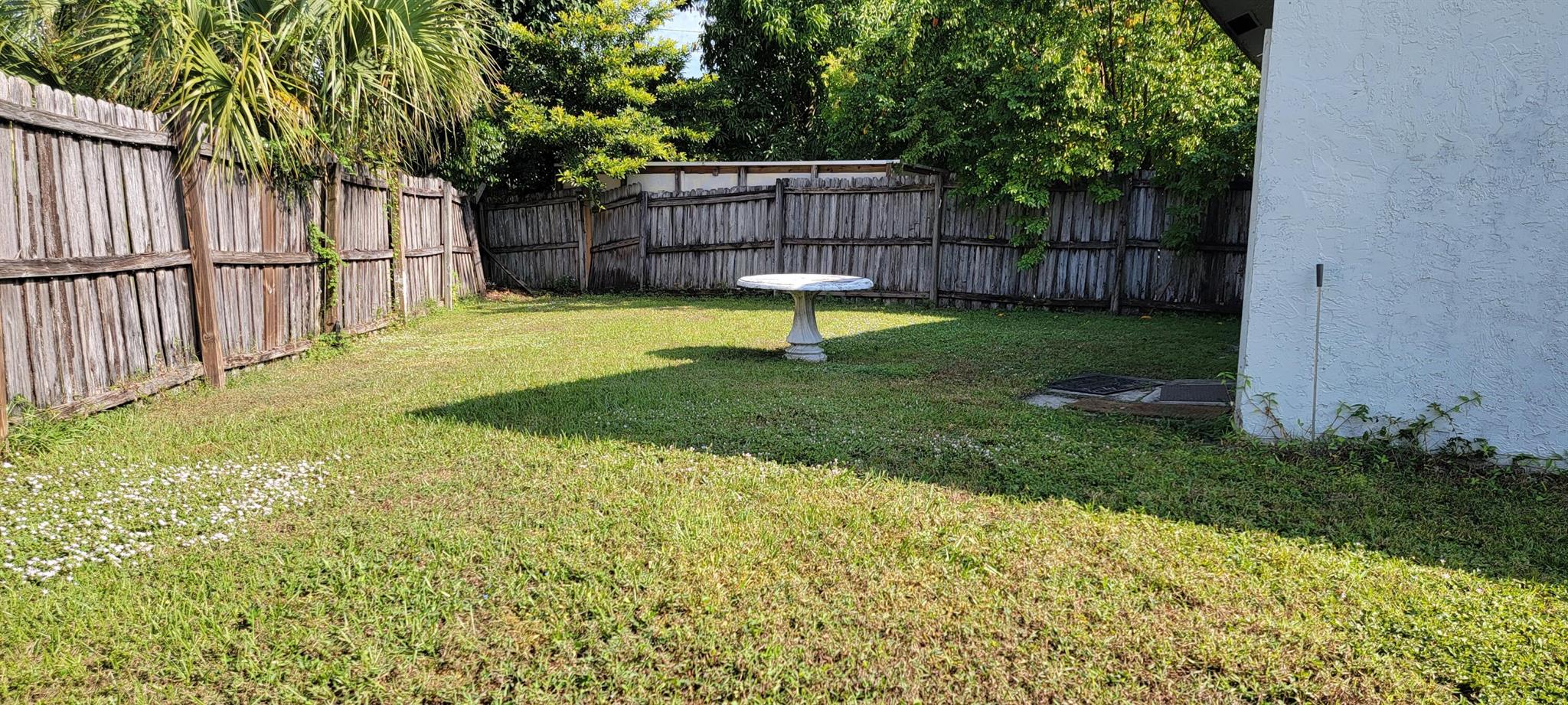 SOUTH SHORE 3 OF WELLINGT - Residential Lease