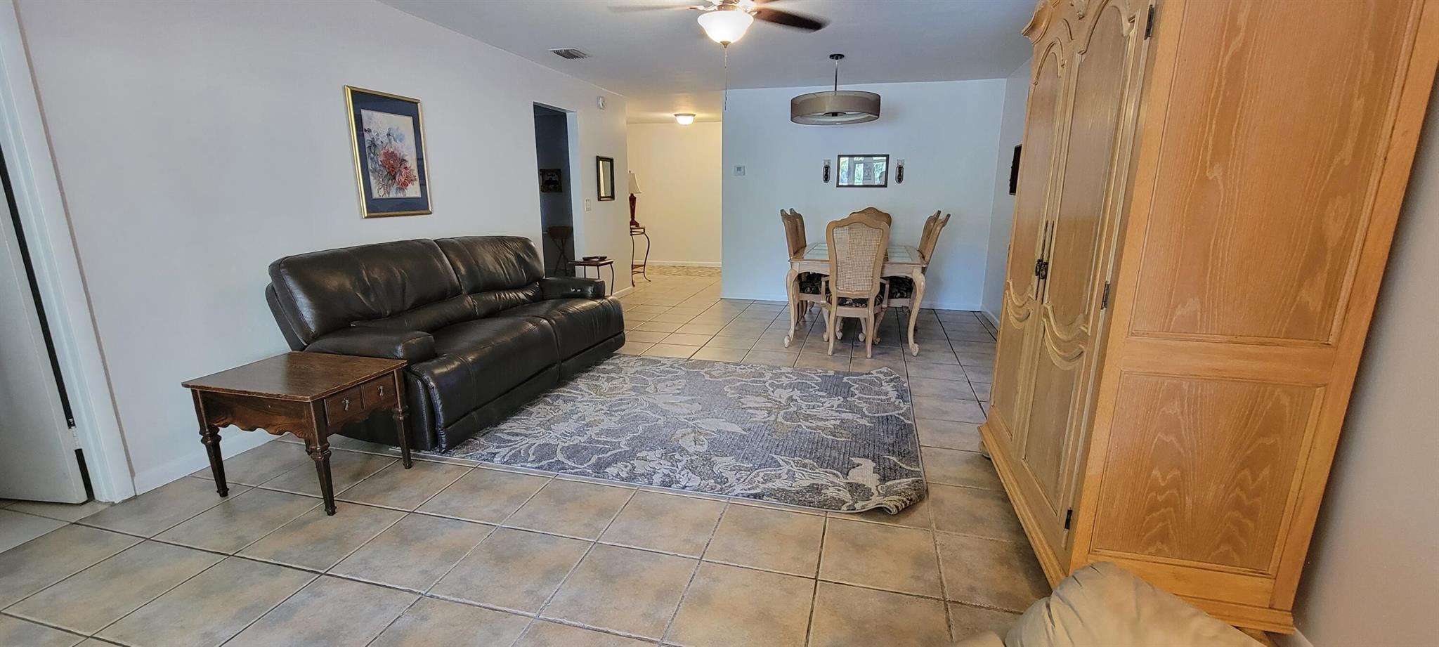 SOUTH SHORE 3 OF WELLINGT - Residential Lease